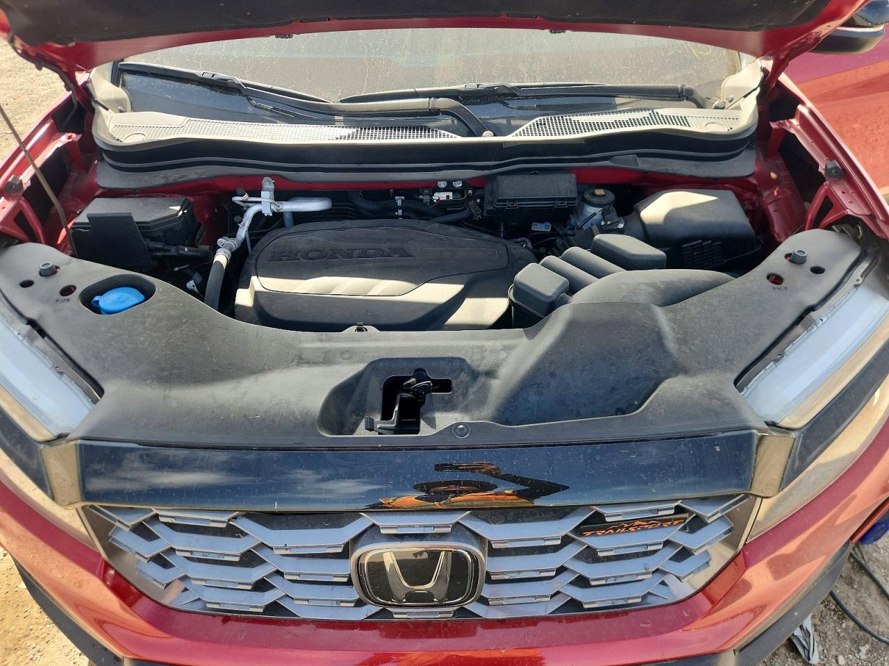 2024 Honda Ridgeline Trail Sport Red vin: 5FPYK3F65RB000057