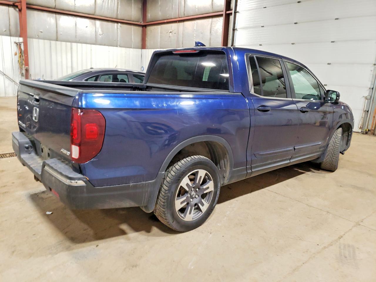 2017 Honda Ridgeline Rtl Синий vin: 5FPYK3F67HB011690