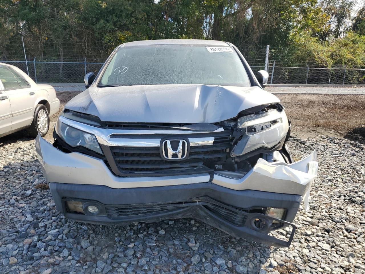 2018 Honda Ridgeline Rtl Серебряный vin: 5FPYK3F6XJB005758