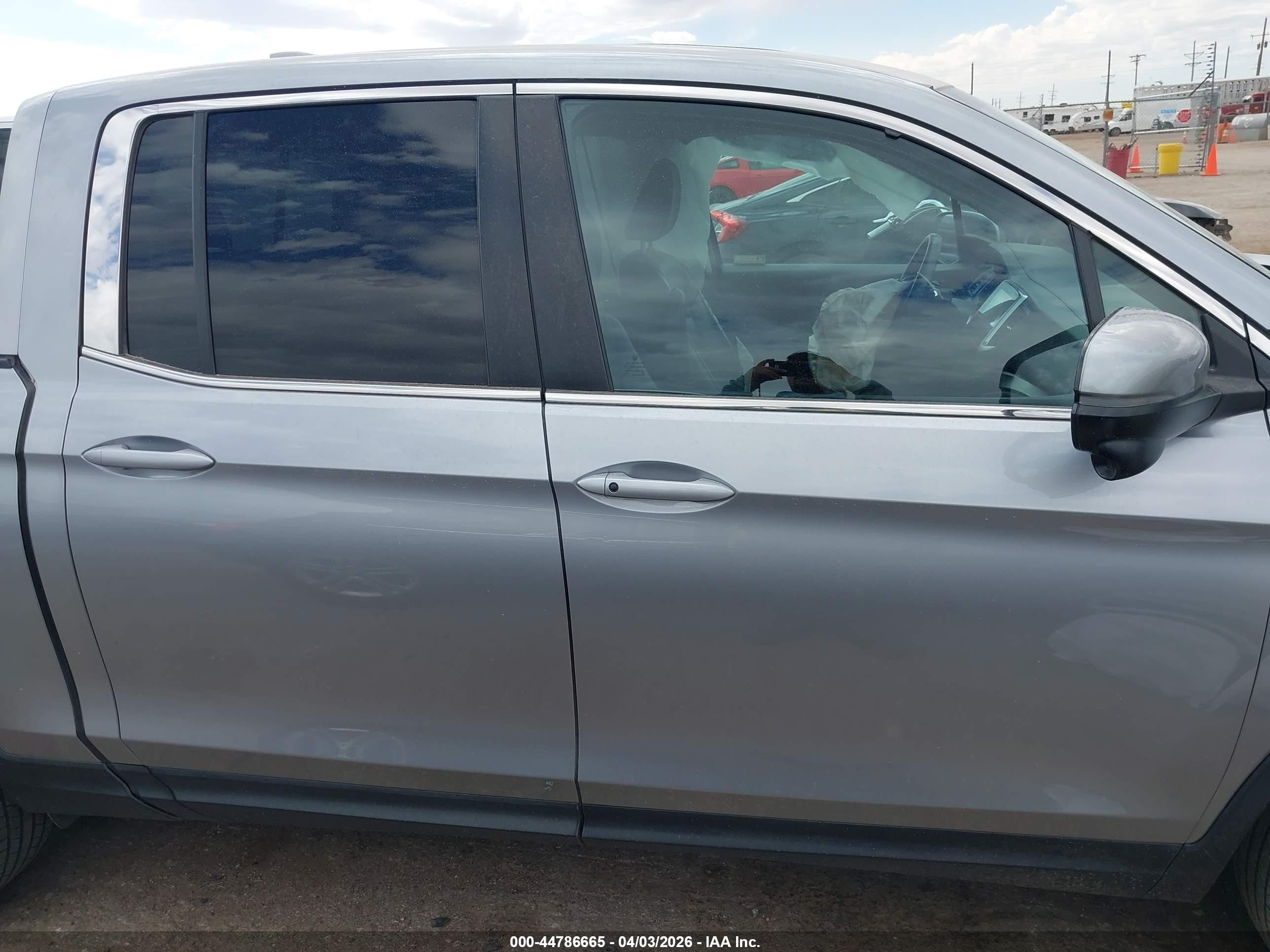 2019 Honda Ridgeline Rtl-t Silver vin: 5FPYK3F6XKB033870