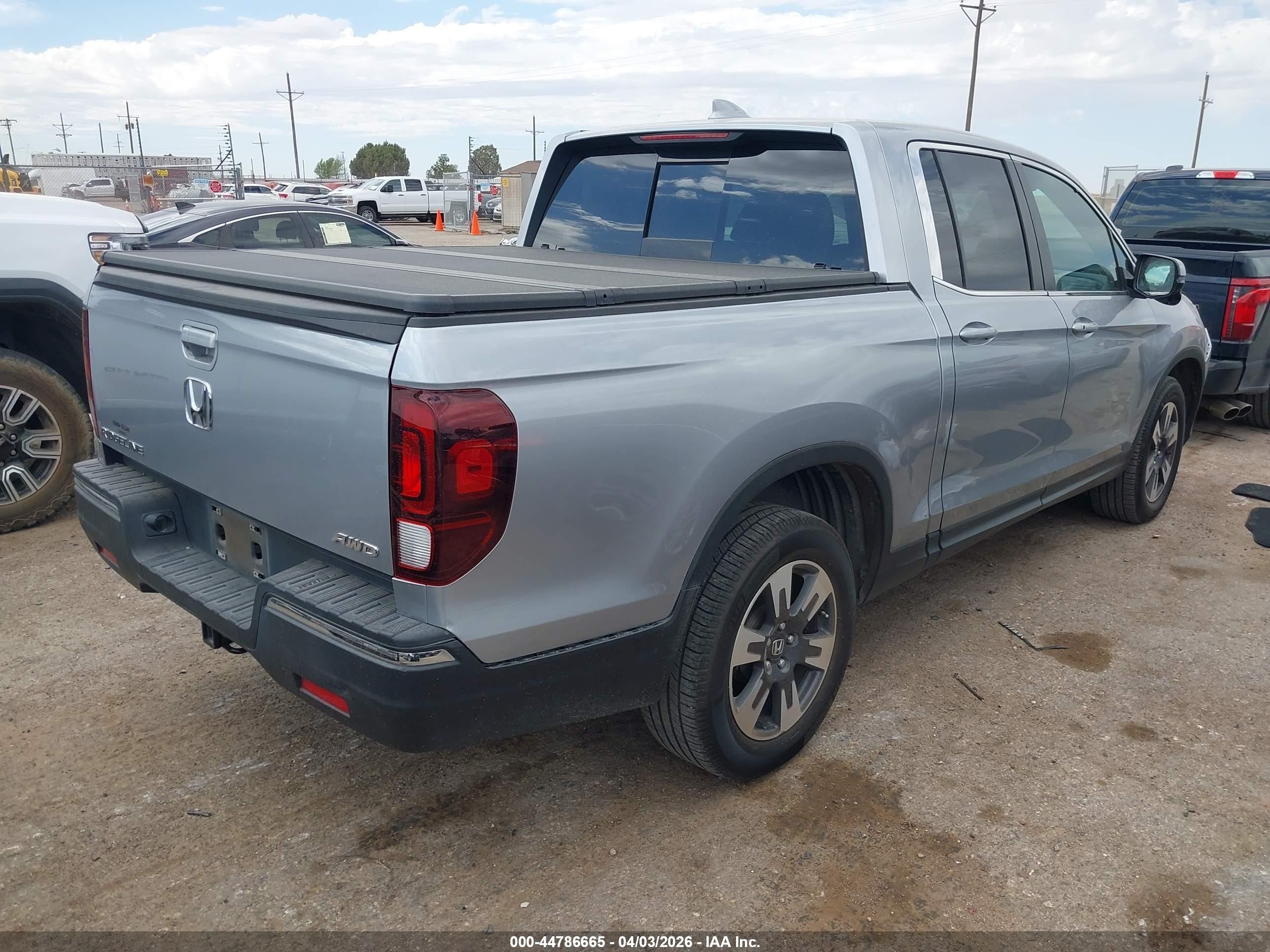 2019 Honda Ridgeline Rtl-t Silver vin: 5FPYK3F6XKB033870