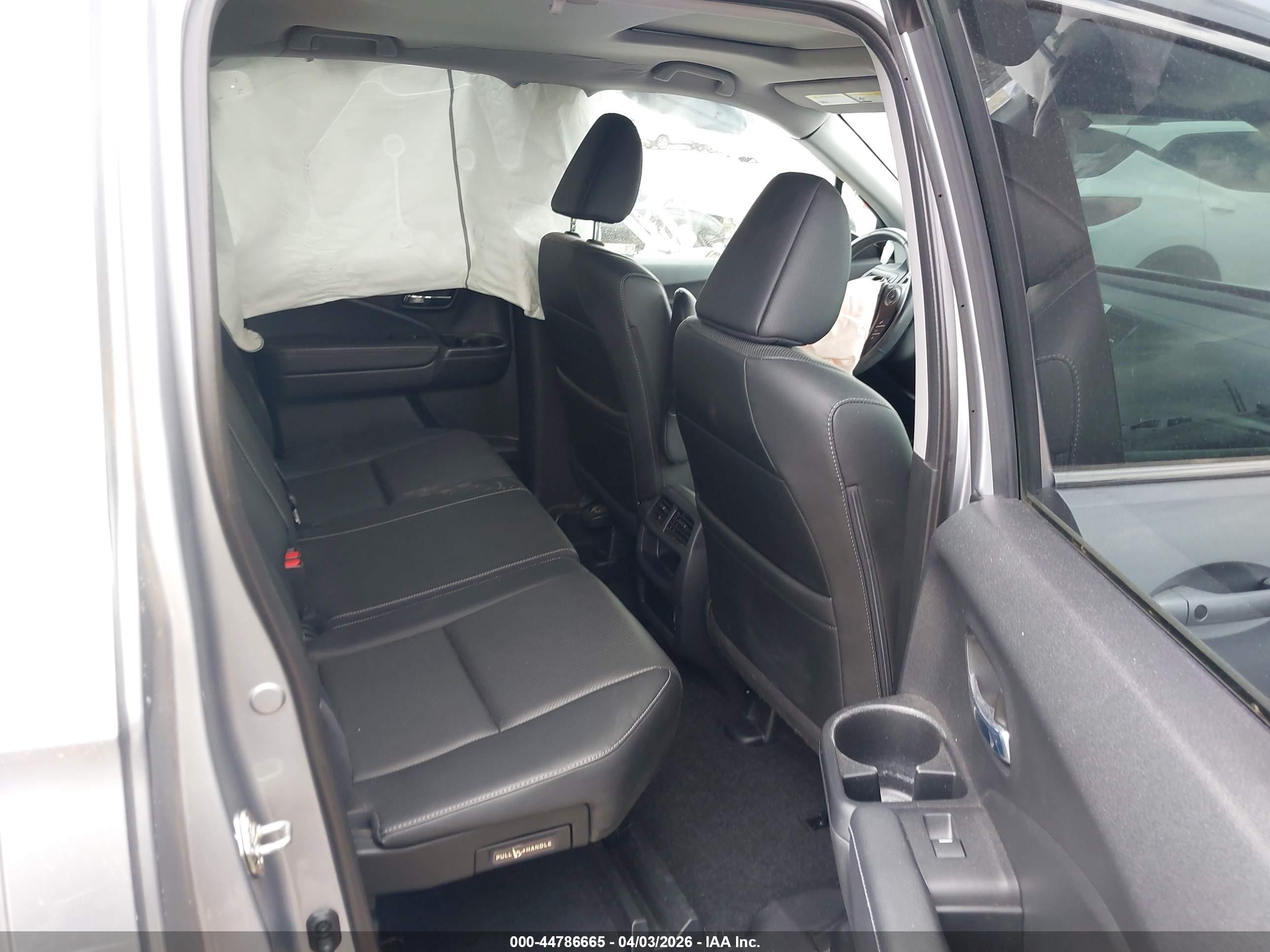 2019 Honda Ridgeline Rtl-t Silver vin: 5FPYK3F6XKB033870