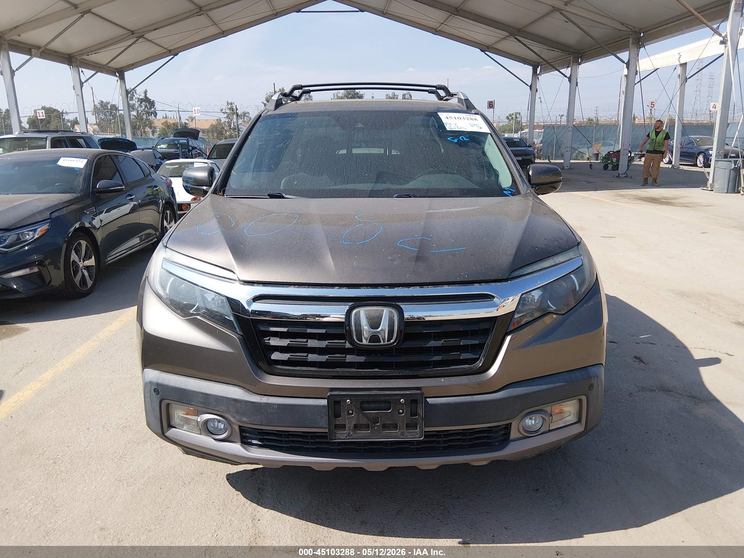 2020 Honda Ridgeline Rtl-e Gray vin: 5FPYK3F70LB009166