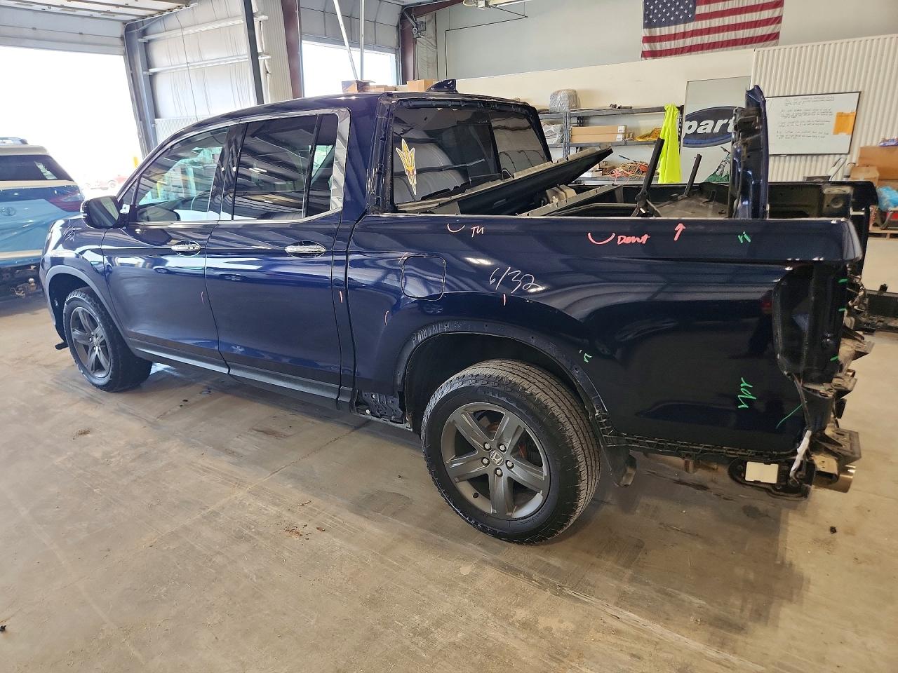 2022 Honda Ridgeline Rtl Blue vin: 5FPYK3F70NB015231
