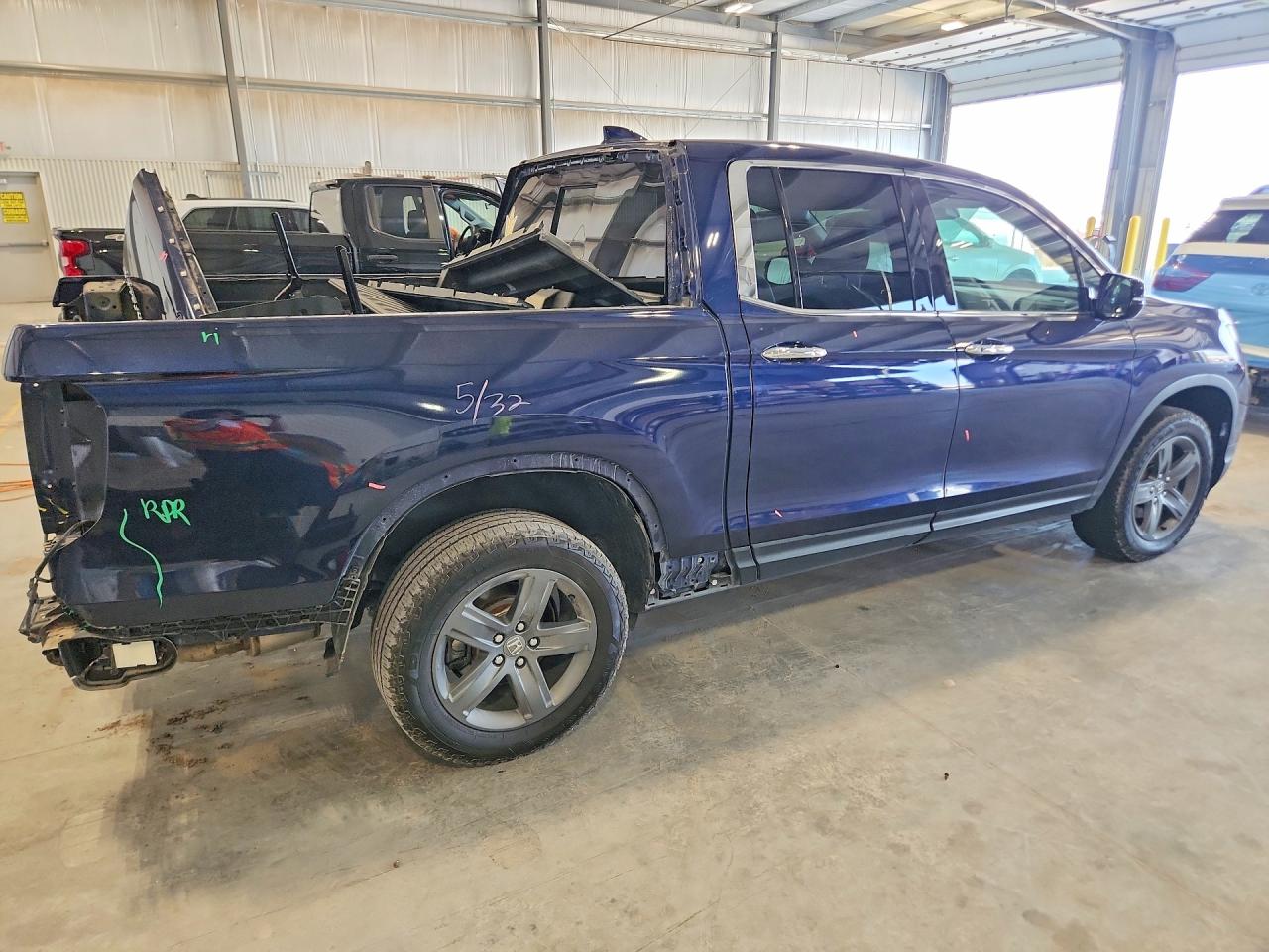 2022 Honda Ridgeline Rtl Blue vin: 5FPYK3F70NB015231