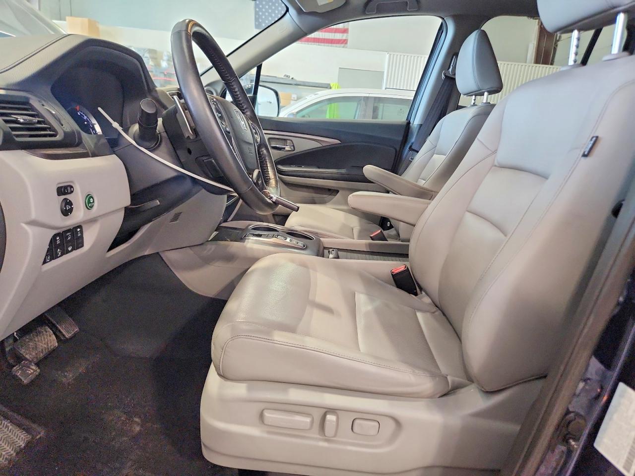 2022 Honda Ridgeline Rtl Blue vin: 5FPYK3F70NB015231