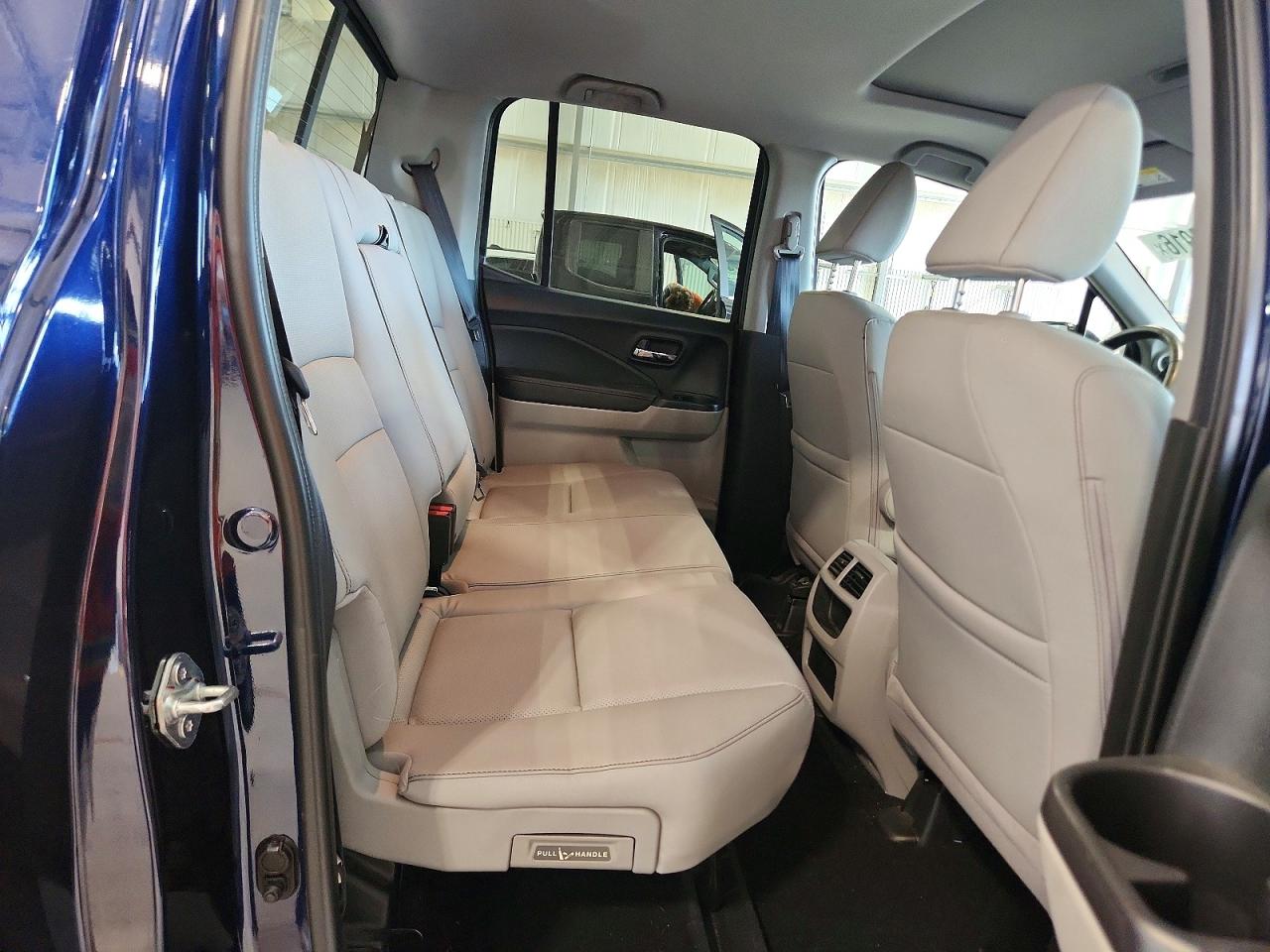 2022 Honda Ridgeline Rtl Blue vin: 5FPYK3F70NB015231