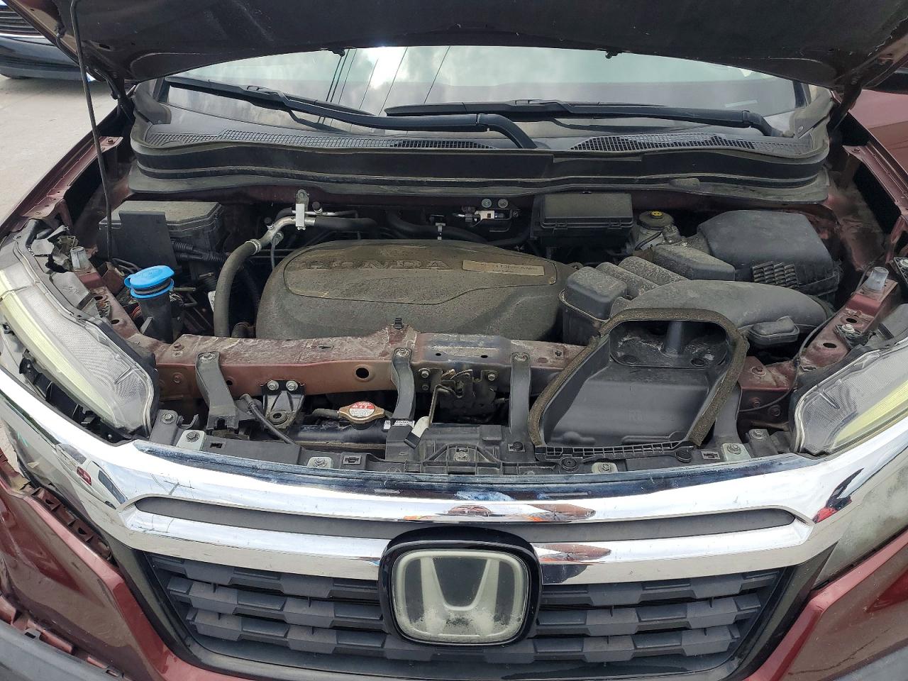 2019 Honda Ridgeline Rtl Maroon vin: 5FPYK3F72KB012410
