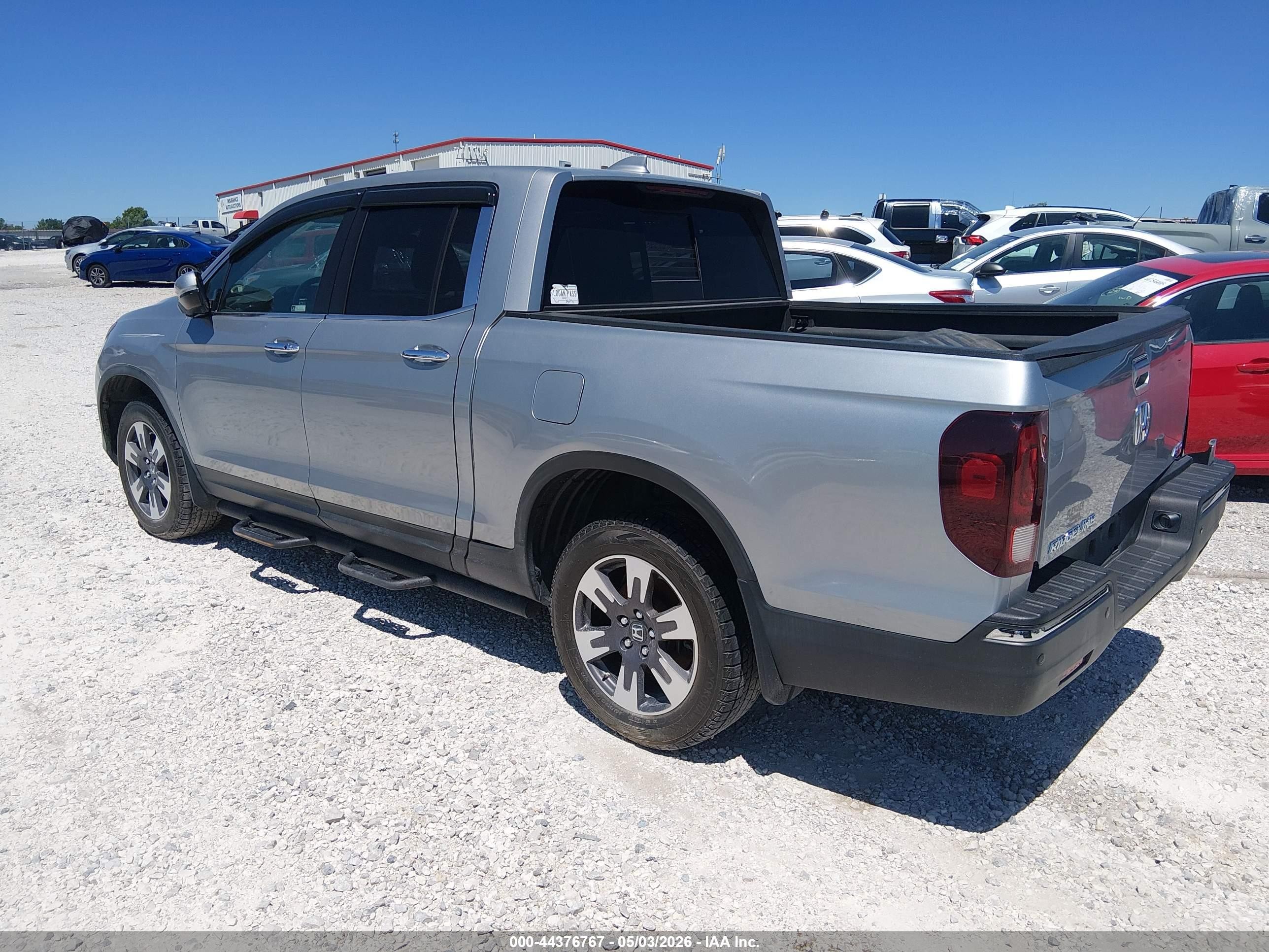2019 Honda Ridgeline Rtl-e Серебряный vin: 5FPYK3F76KB016833
