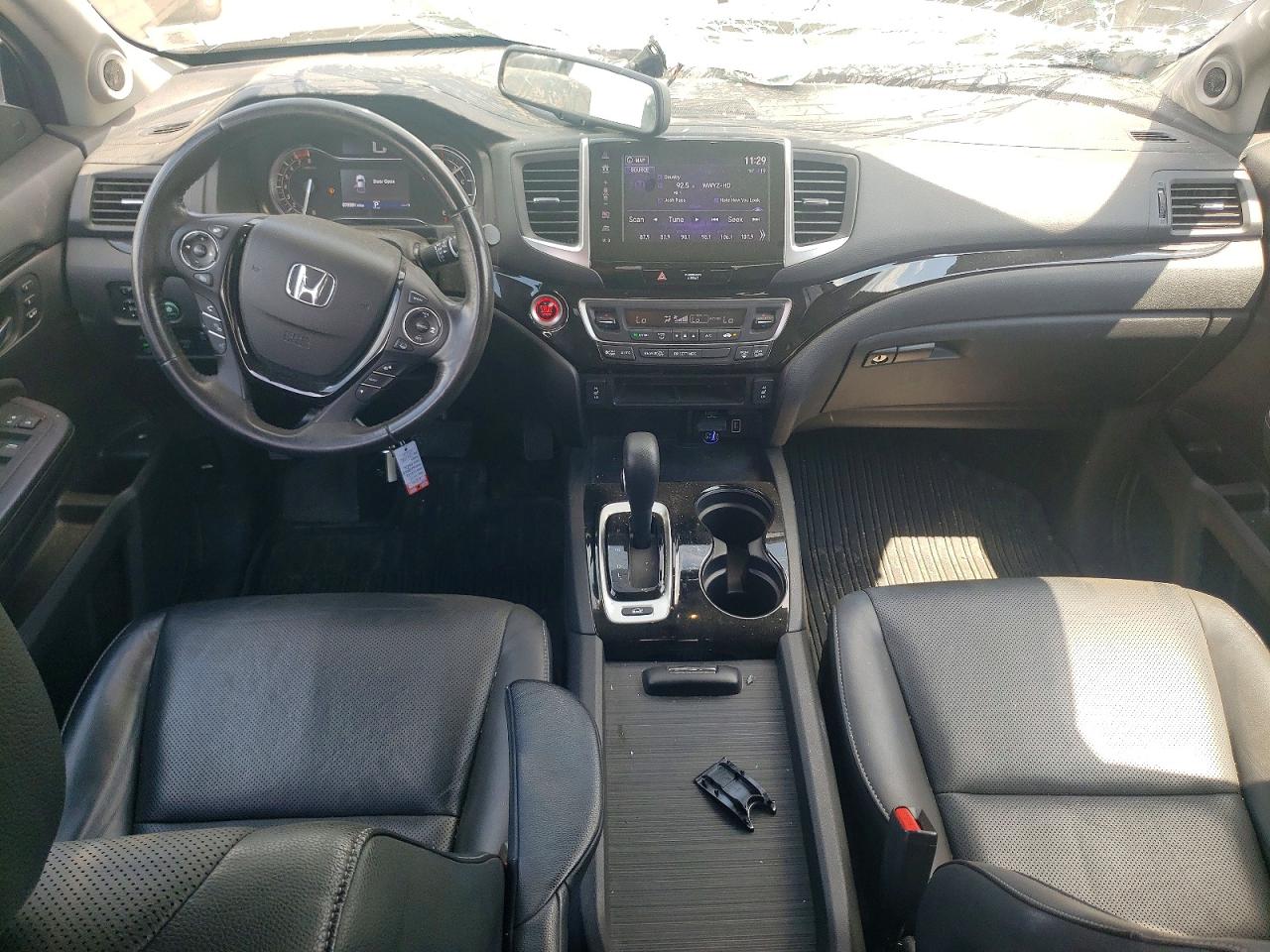 2019 Honda Ridgeline Rtl Black vin: 5FPYK3F77KB014458