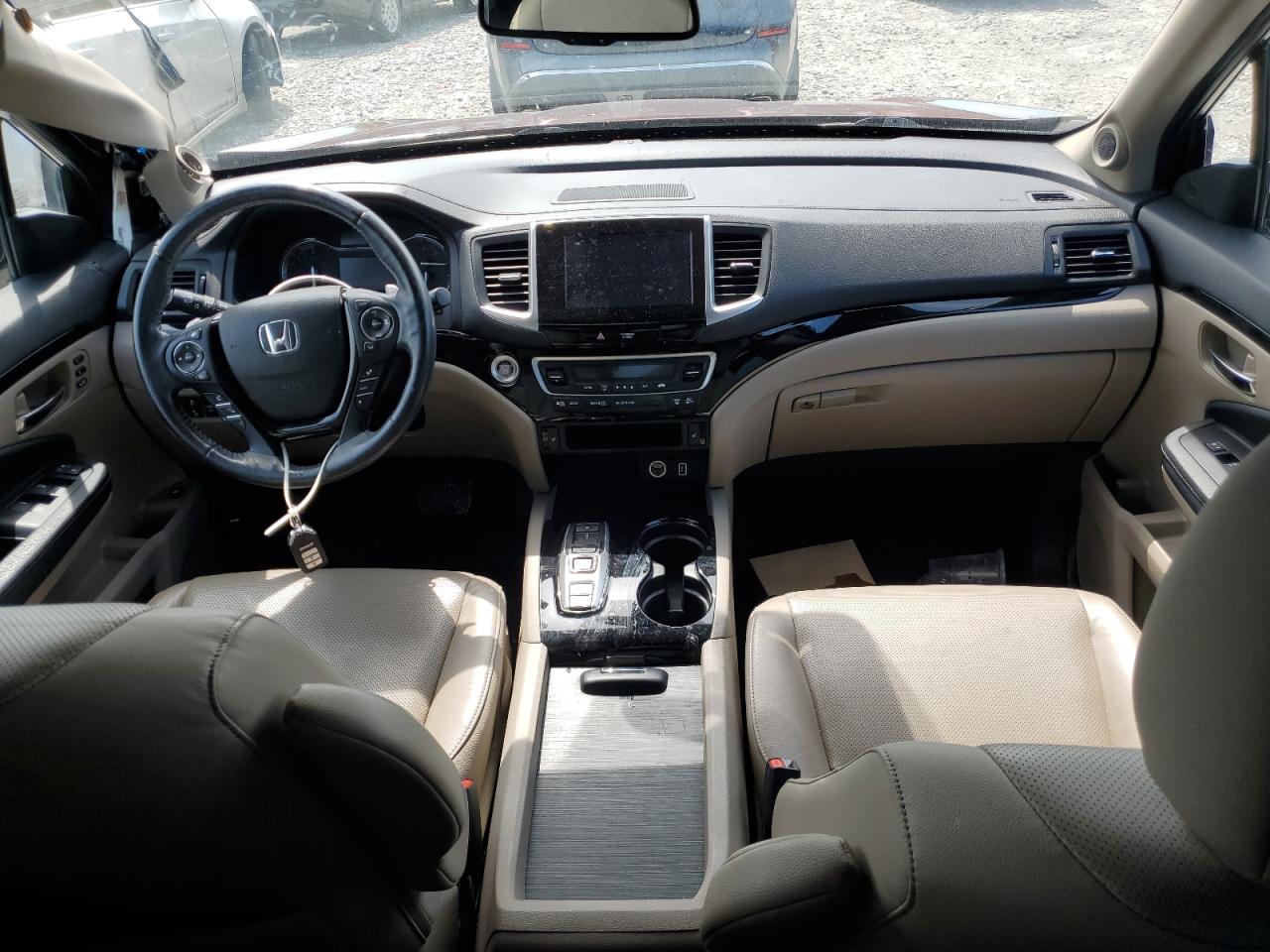 2020 Honda Ridgeline Burgundy vin: 5FPYK3F77LB001629