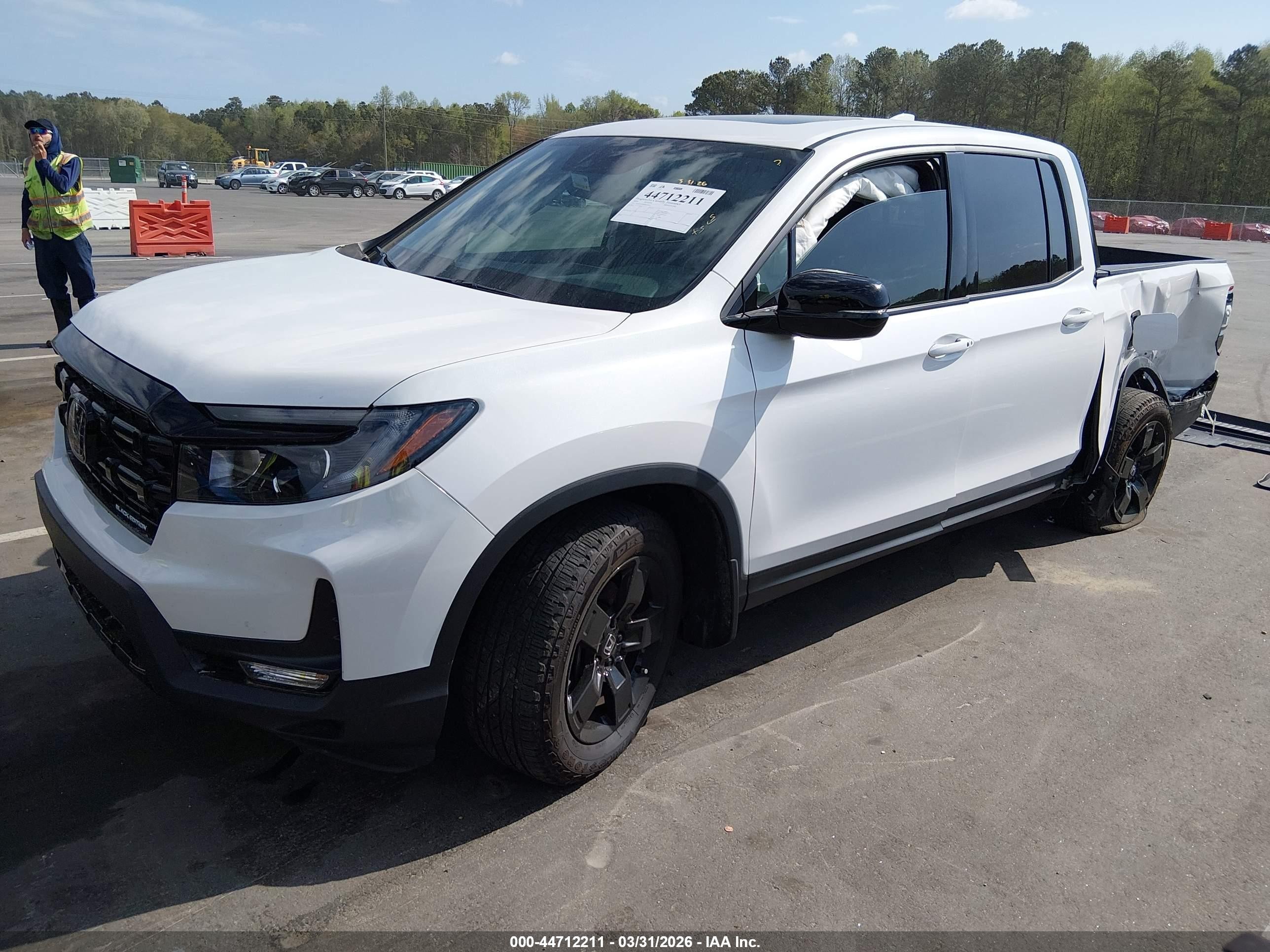 2024 Honda Ridgeline Black Edition White vin: 5FPYK3F80RB028463