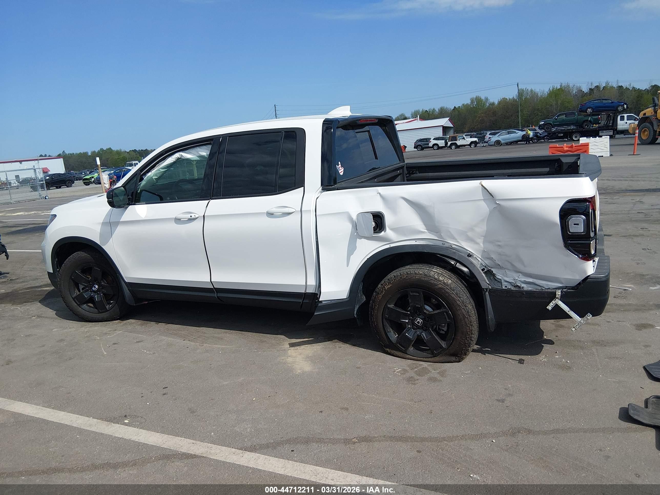 2024 Honda Ridgeline Black Edition White vin: 5FPYK3F80RB028463