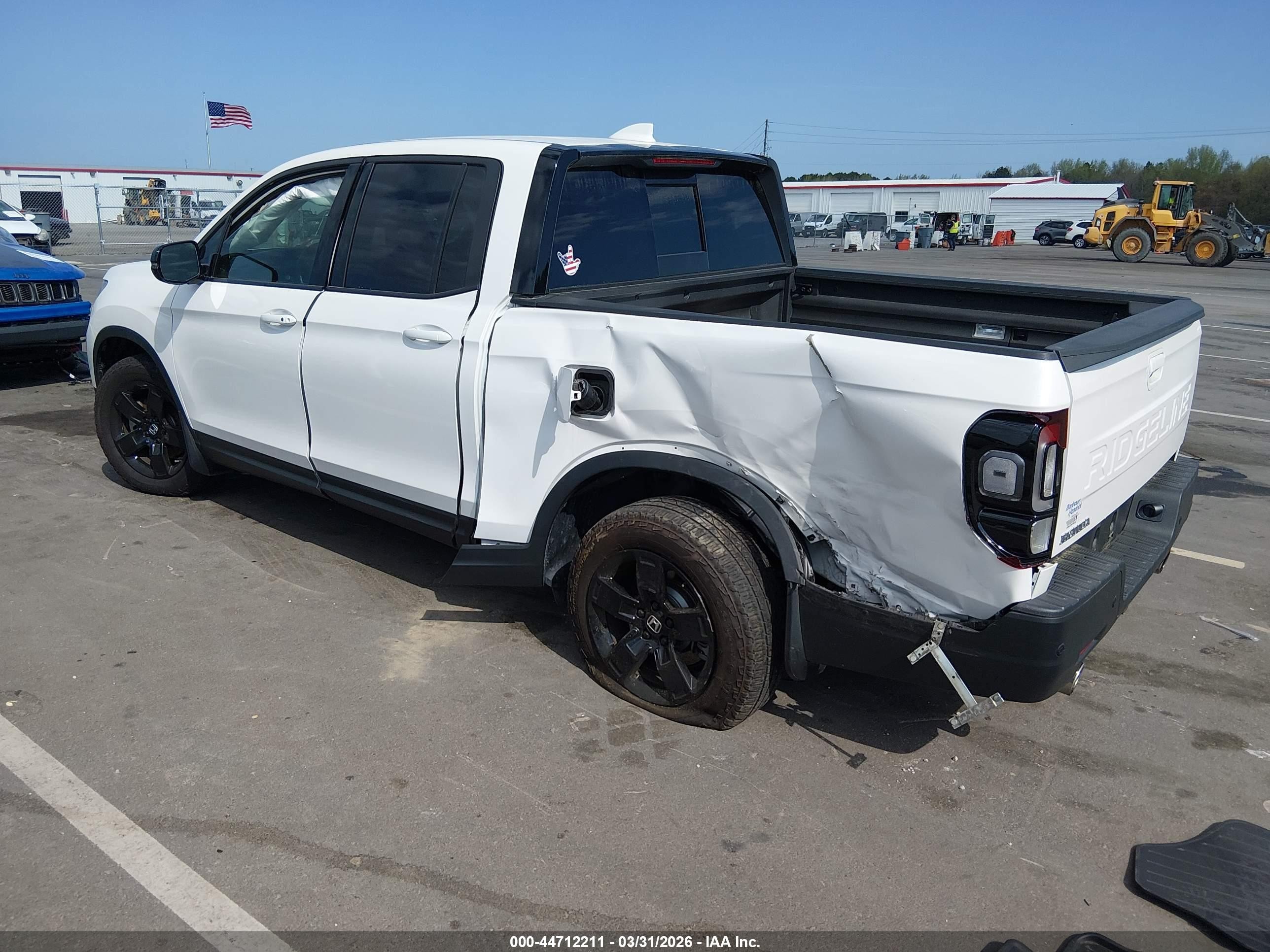 2024 Honda Ridgeline Black Edition White vin: 5FPYK3F80RB028463