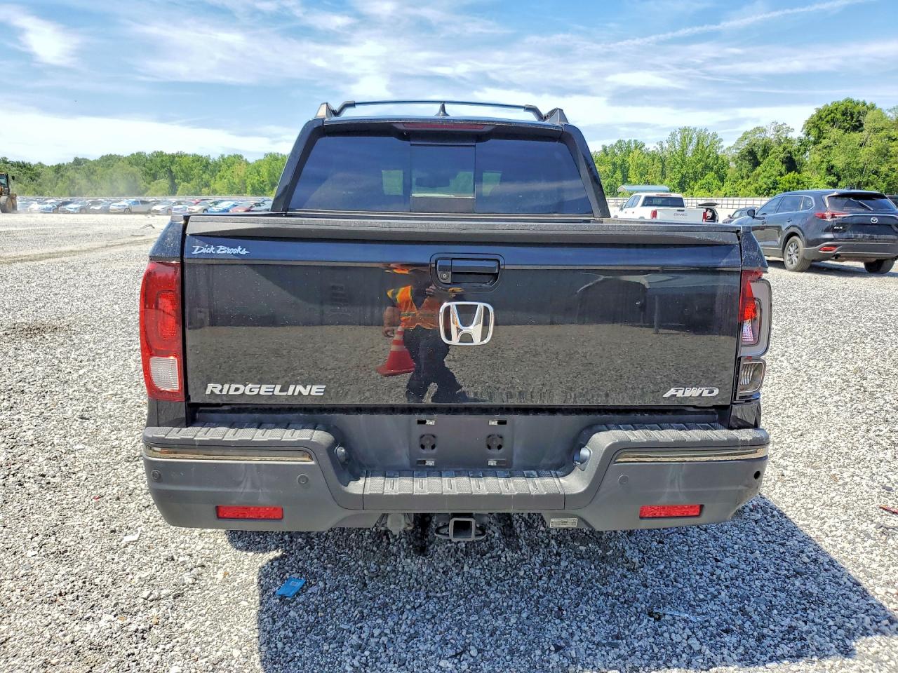 2017 Honda Ridgeline Black Edition Black vin: 5FPYK3F81HB039017