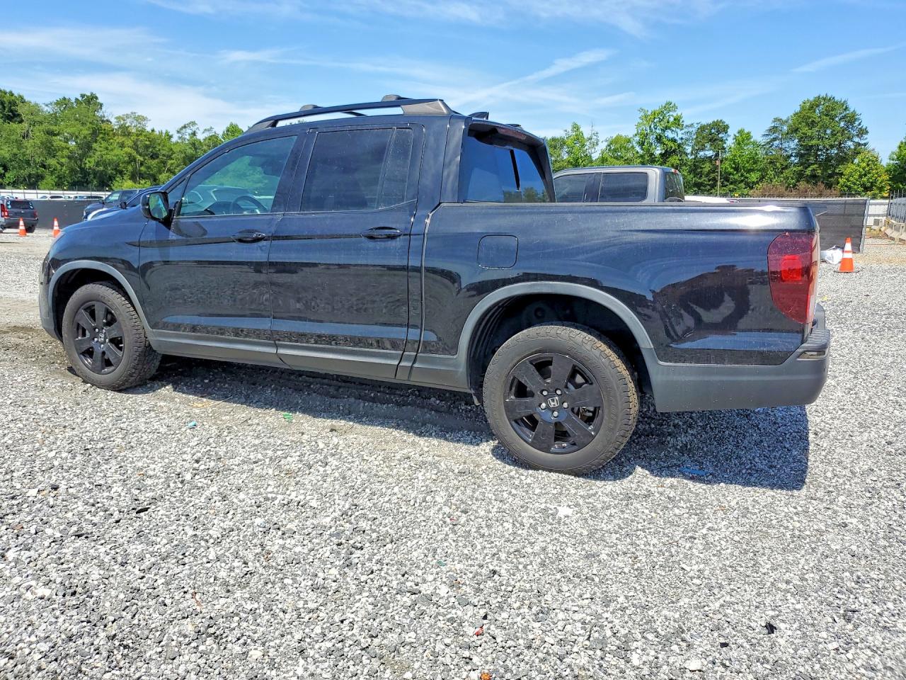 2017 Honda Ridgeline Black Edition Black vin: 5FPYK3F81HB039017