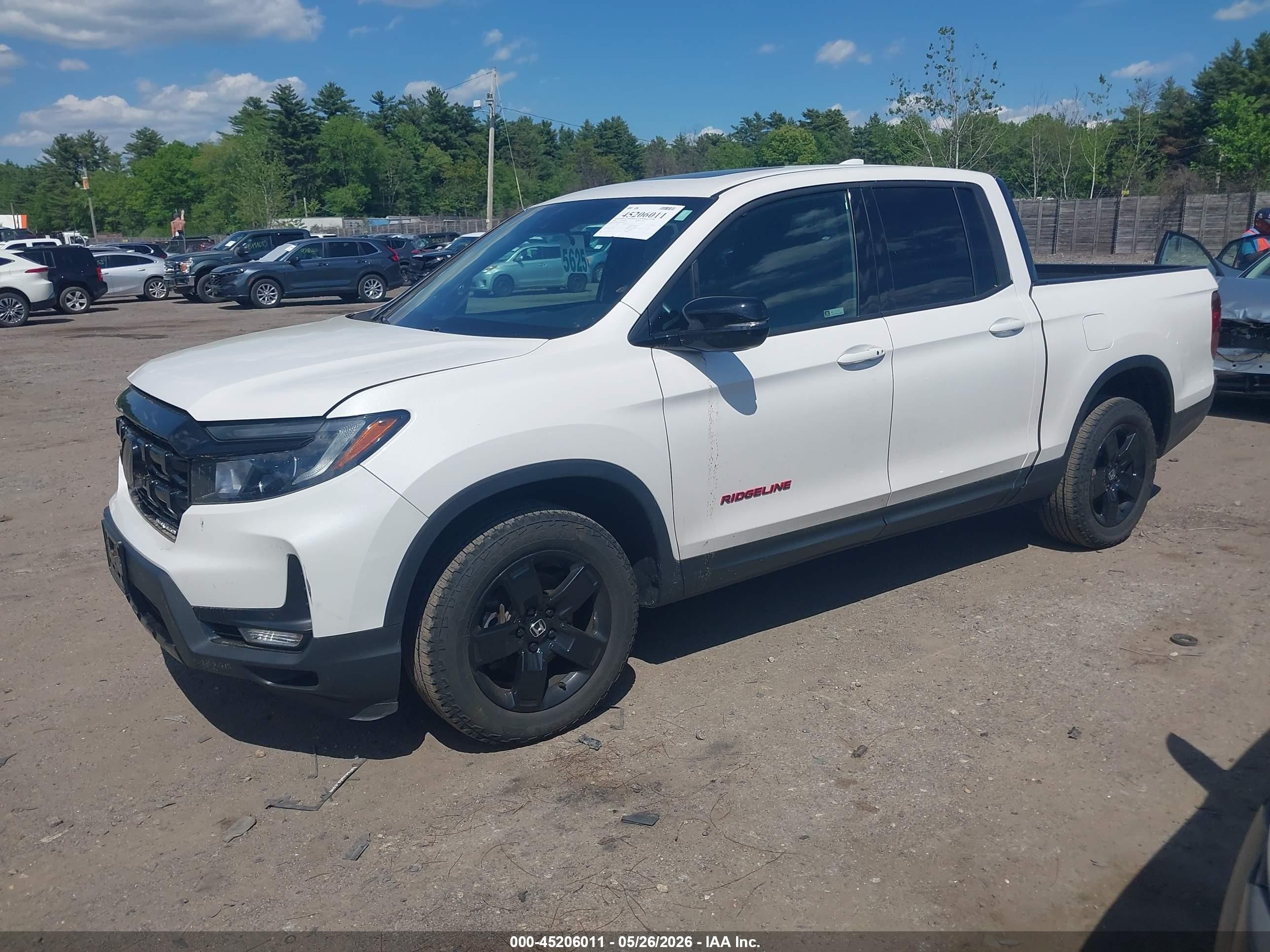 2024 Honda Ridgeline Black Edition White vin: 5FPYK3F84RB001363