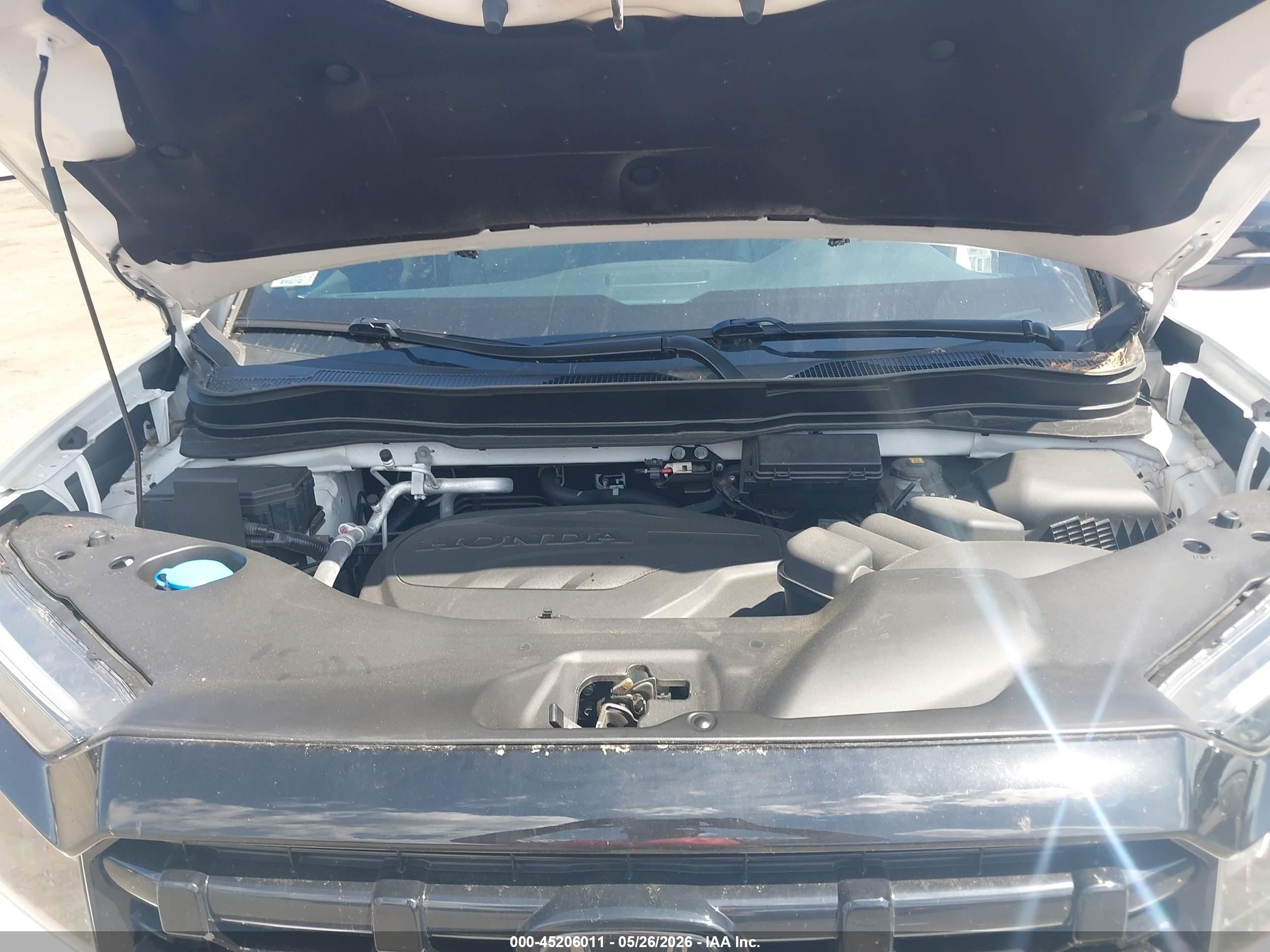 2024 Honda Ridgeline Black Edition White vin: 5FPYK3F84RB001363