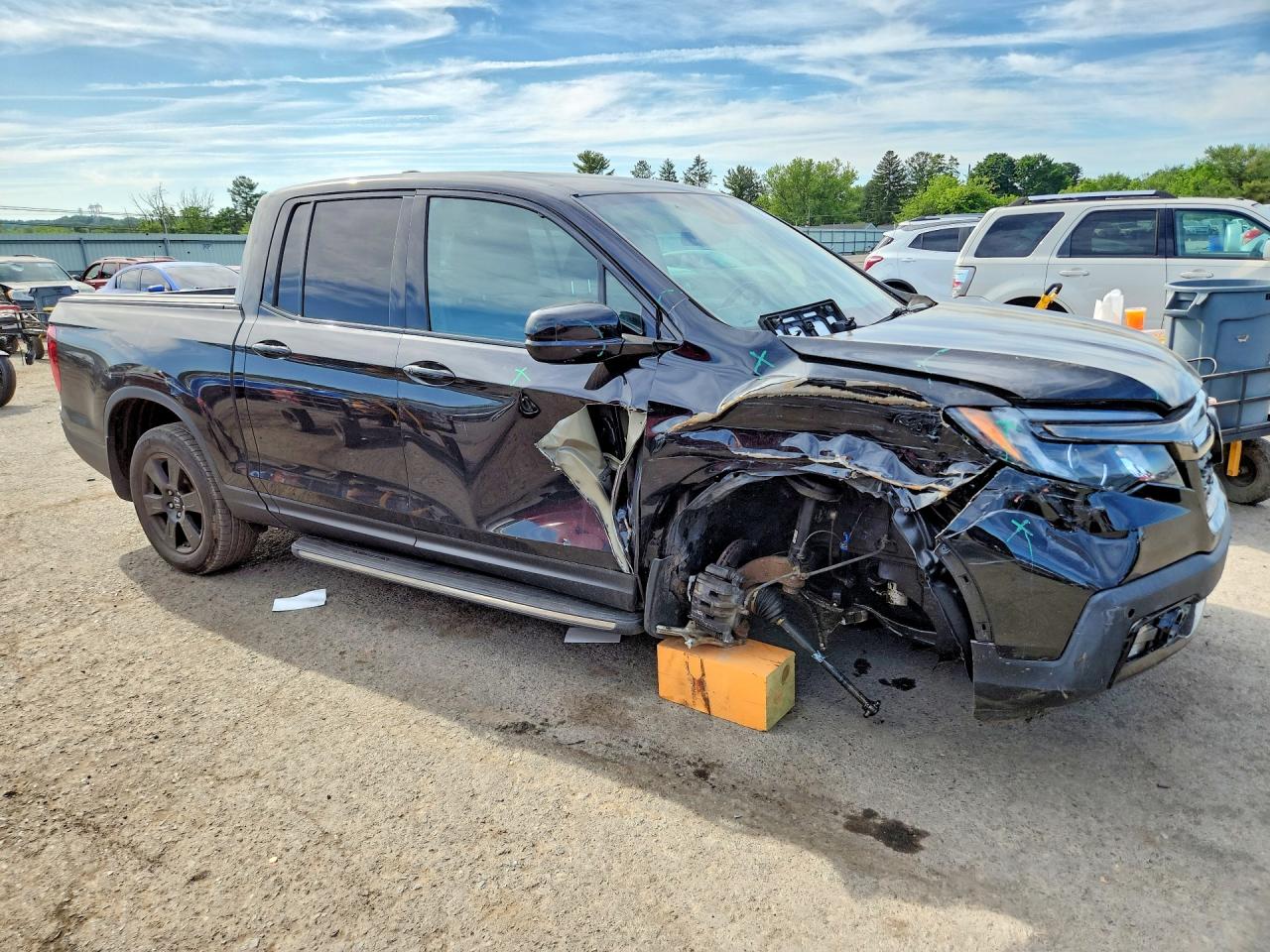 2019 Honda Ridgeline Black Edition Black vin: 5FPYK3F86KB007011
