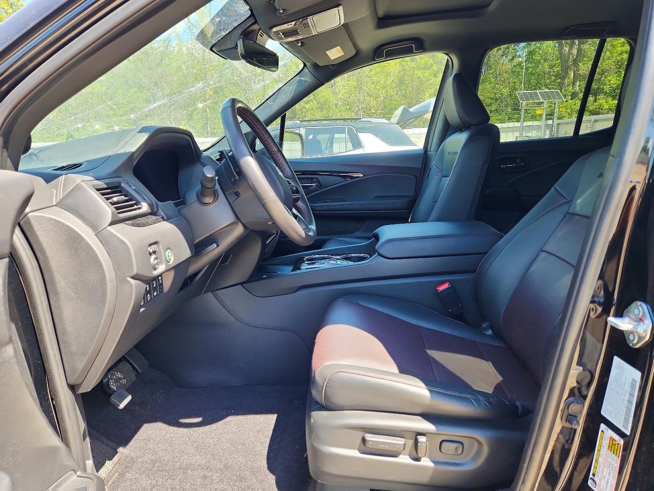 2025 Honda Ridgeline Black Edition Black vin: 5FPYK3F87SB031091