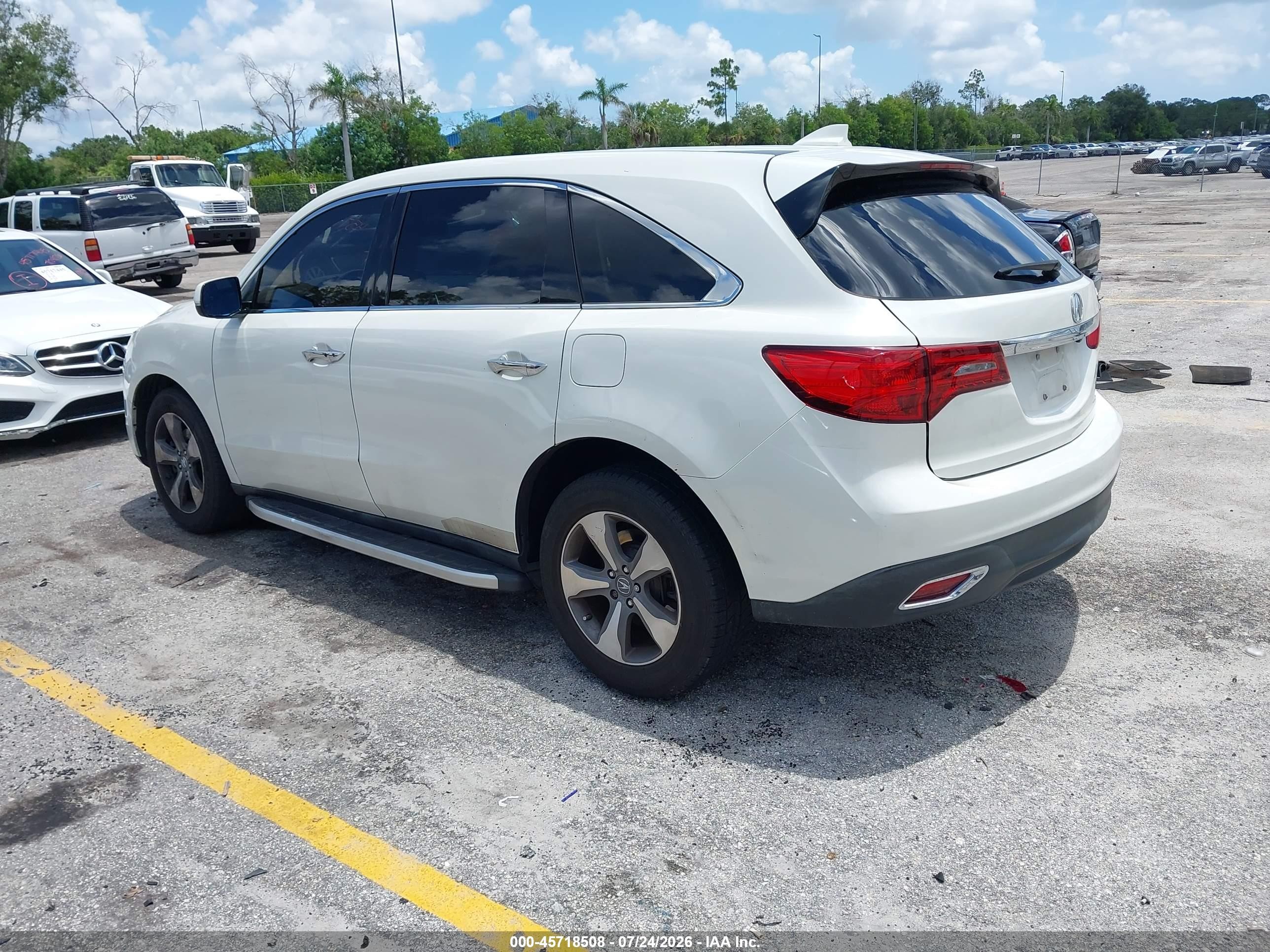 2015 Acura Mdx   Белый vin: 5FRYD3H22FB006647