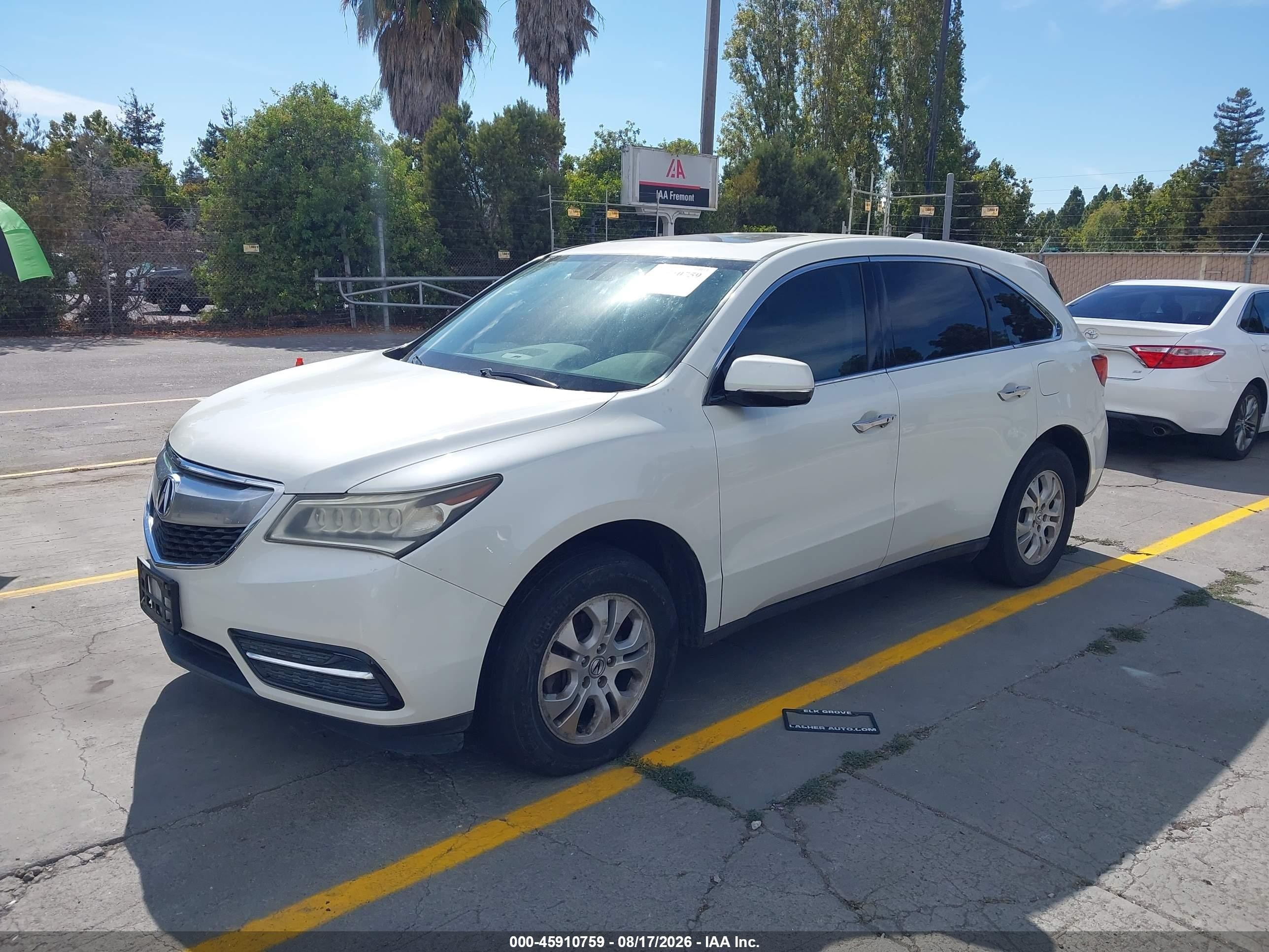 2015 Acura Mdx   White vin: 5FRYD3H23FB005622
