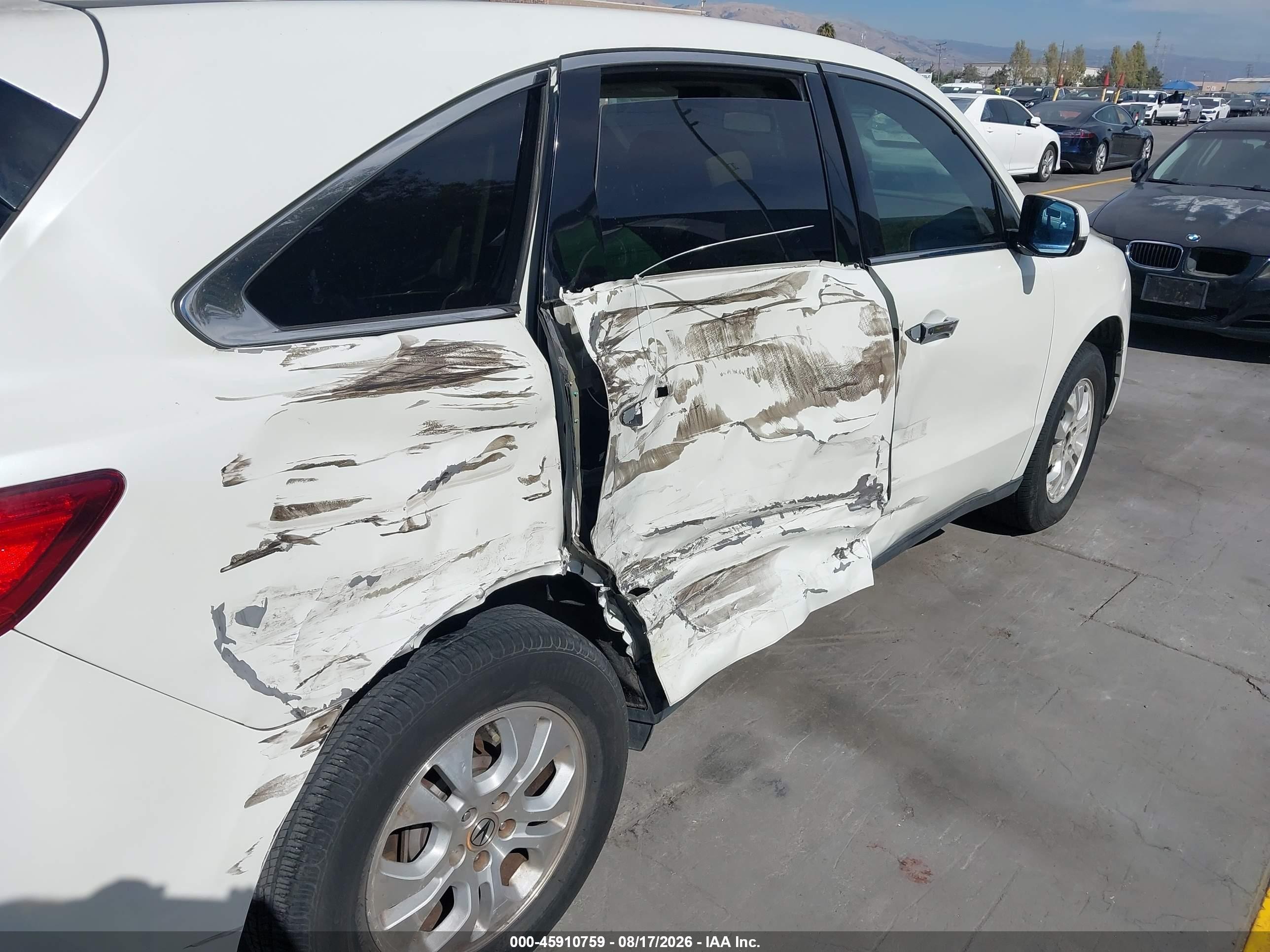 2015 Acura Mdx   White vin: 5FRYD3H23FB005622
