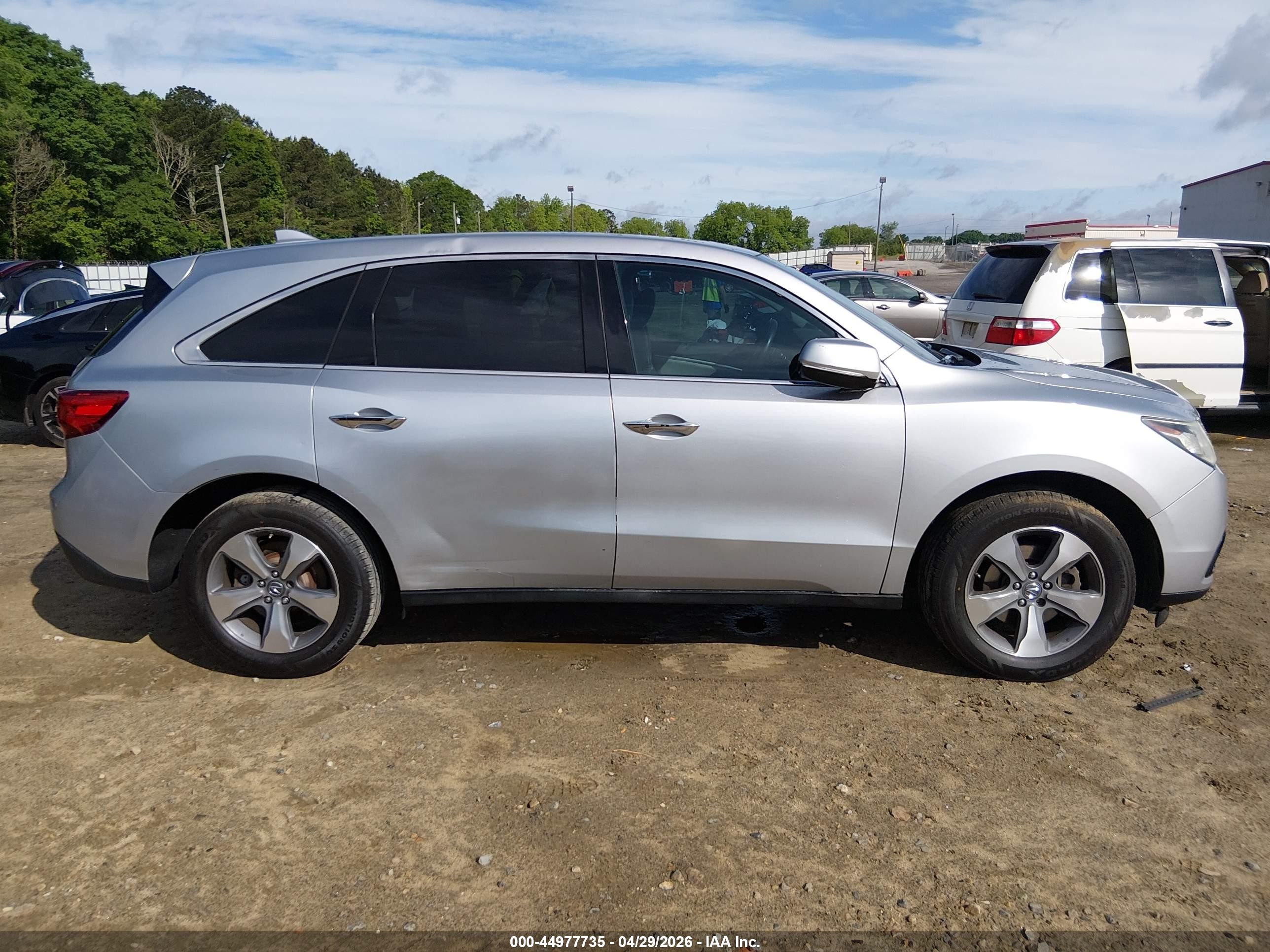2014 Acura Mdx   Silver vin: 5FRYD3H24EB015509