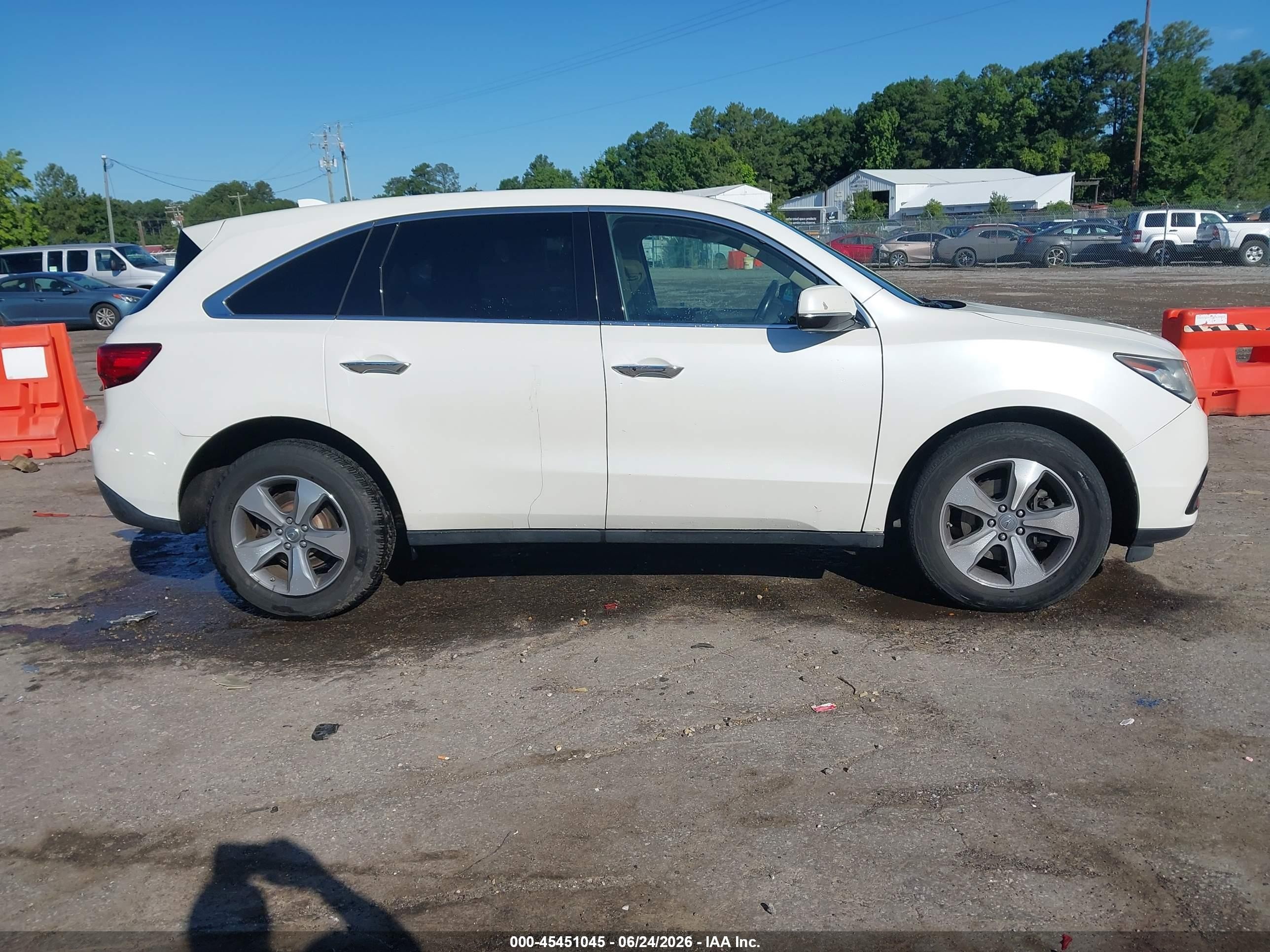2014 Acura Mdx   White vin: 5FRYD3H28EB006778