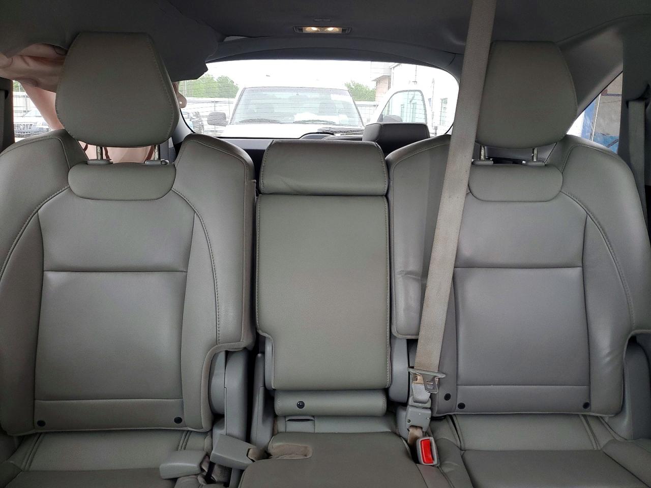 2014 Acura Mdx Серебряный vin: 5FRYD3H2XEB017684