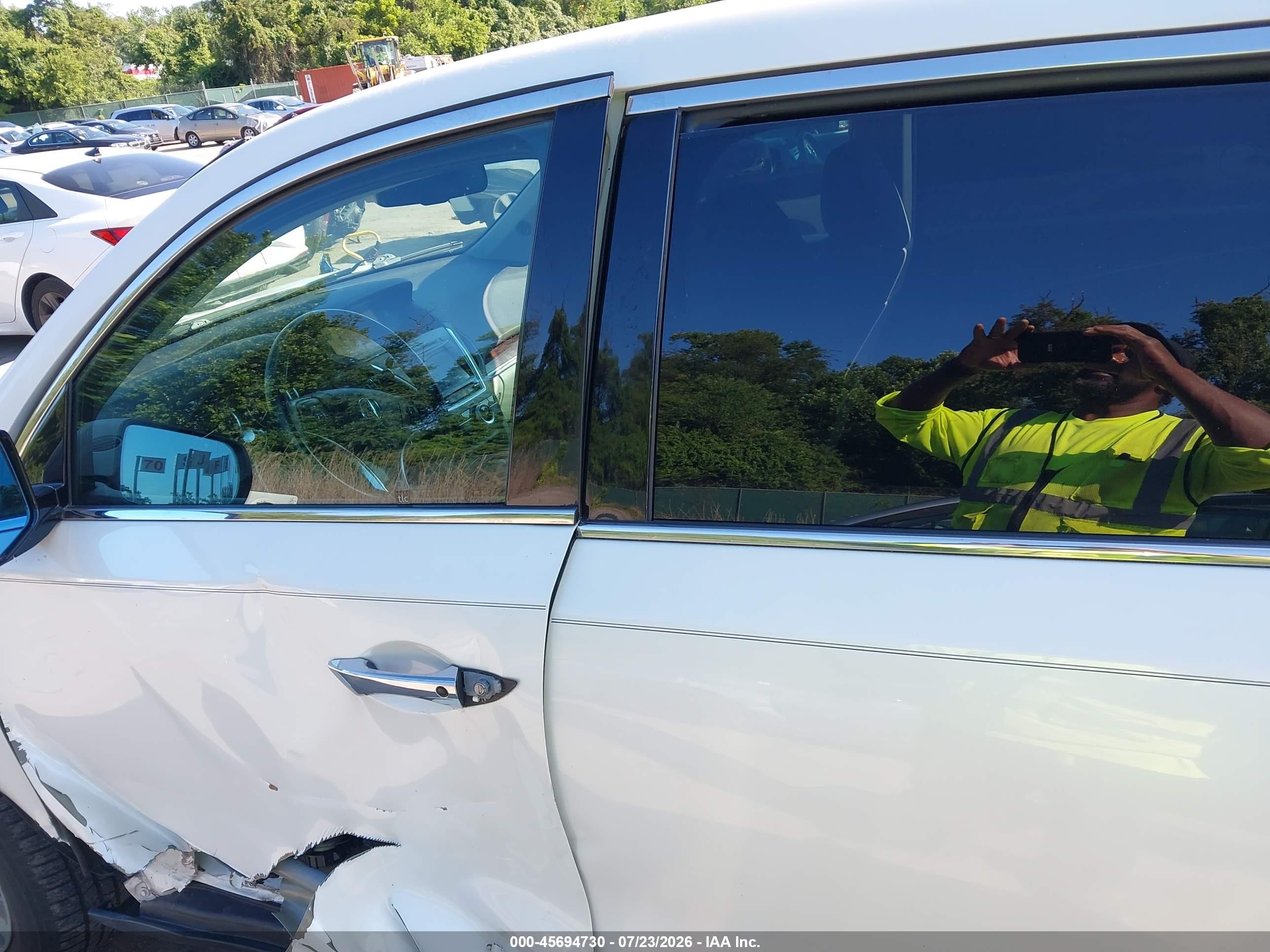2014 Acura Mdx Technology Package White vin: 5FRYD3H46EB012404