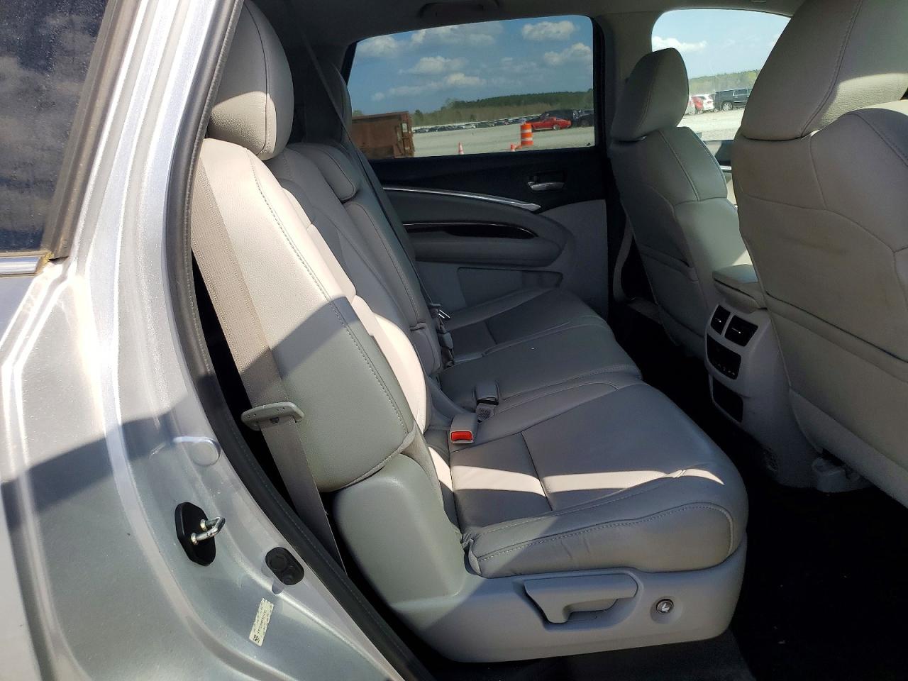 2015 Acura Mdx Technology Серебряный vin: 5FRYD3H46FB014753