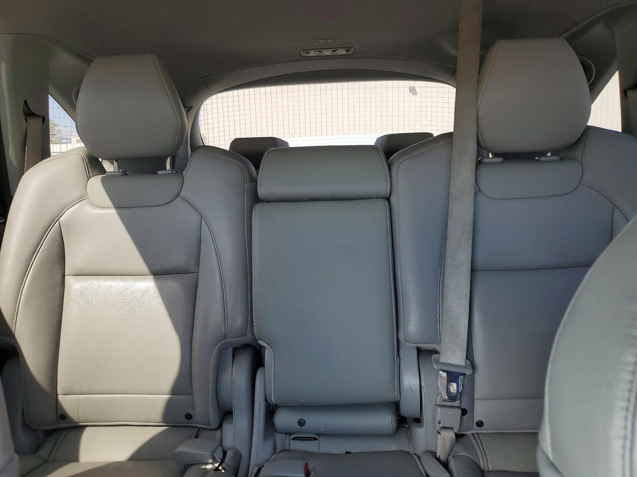 2015 Acura Mdx Technology Серебряный vin: 5FRYD3H46FB014753