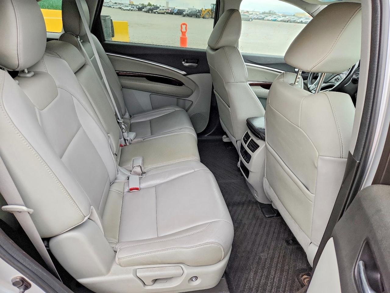 2014 Acura Mdx Technology Silver vin: 5FRYD3H48EB011609