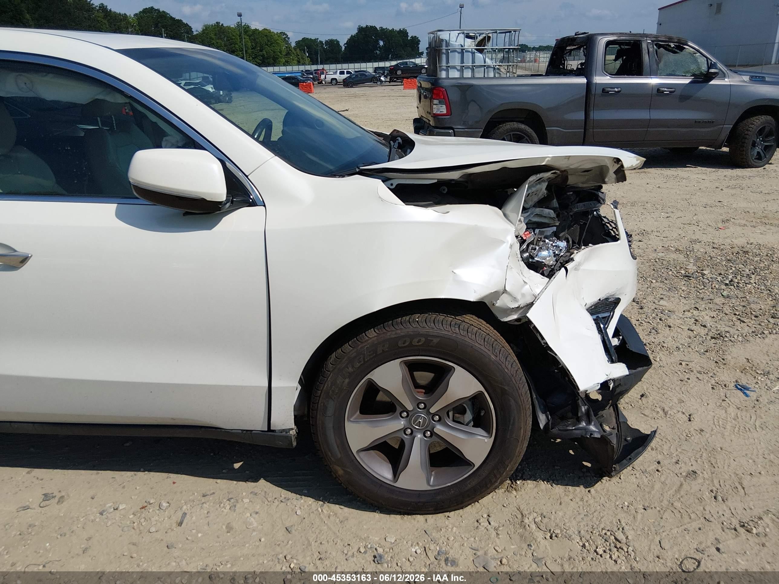 2014 Acura Mdx   White vin: 5FRYD4H20EB014699