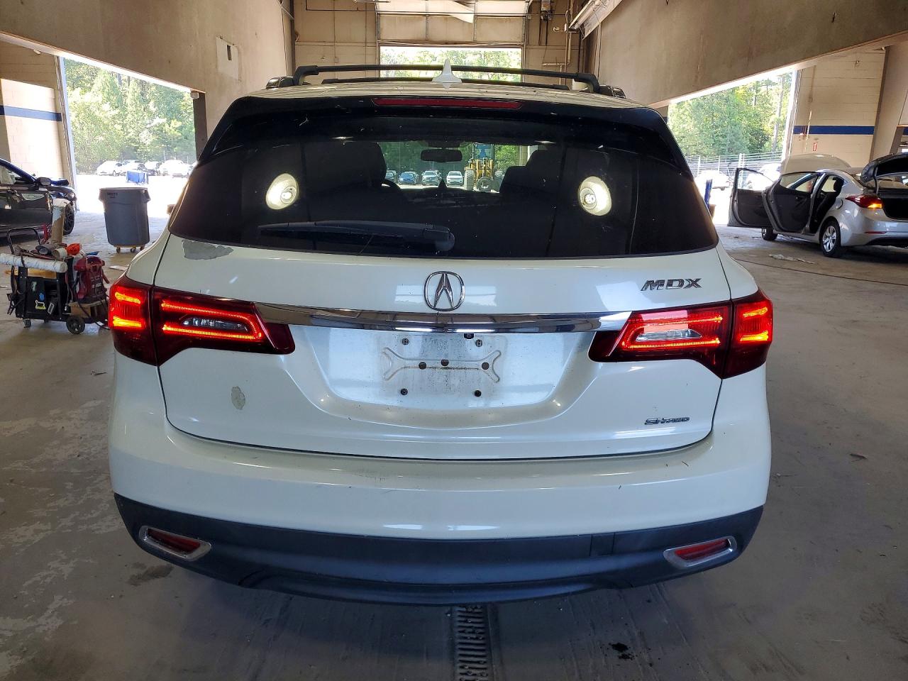 2015 Acura Mdx White vin: 5FRYD4H20FB010413