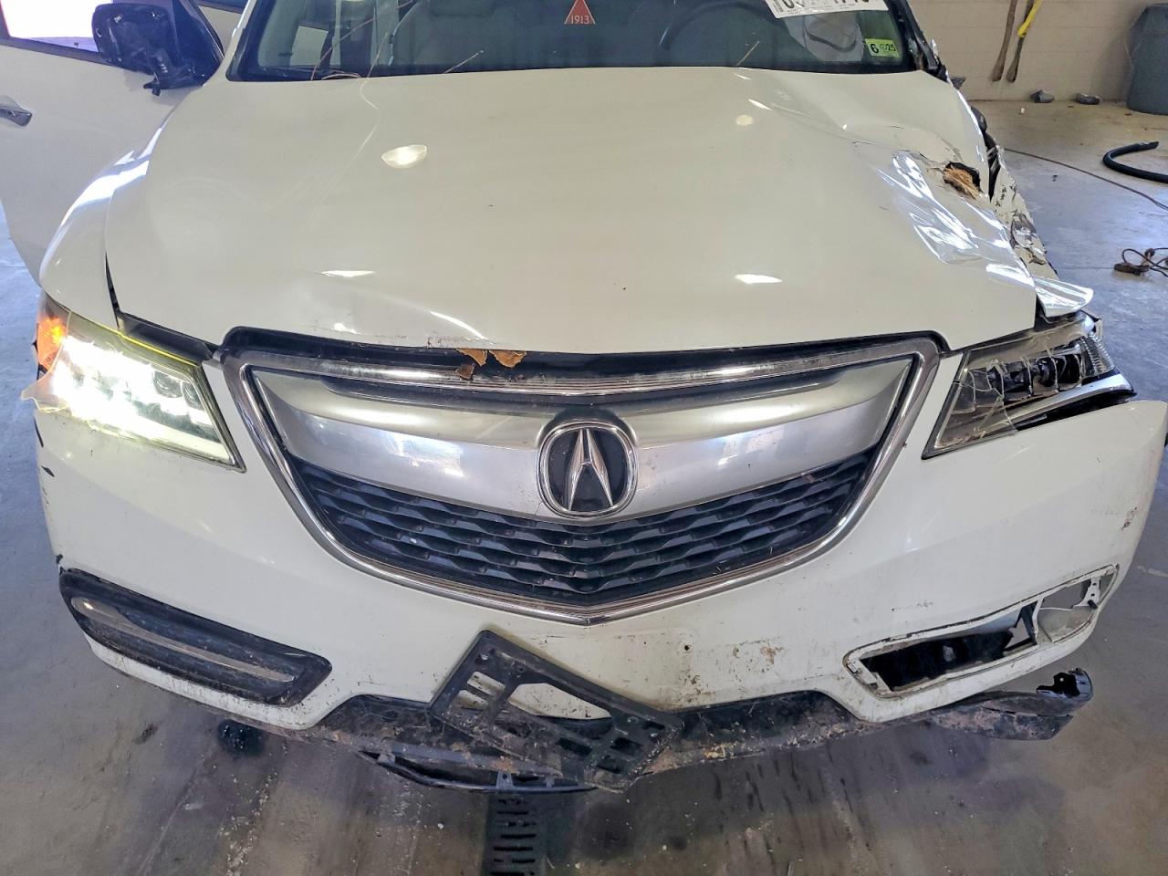 2015 Acura Mdx White vin: 5FRYD4H20FB010413