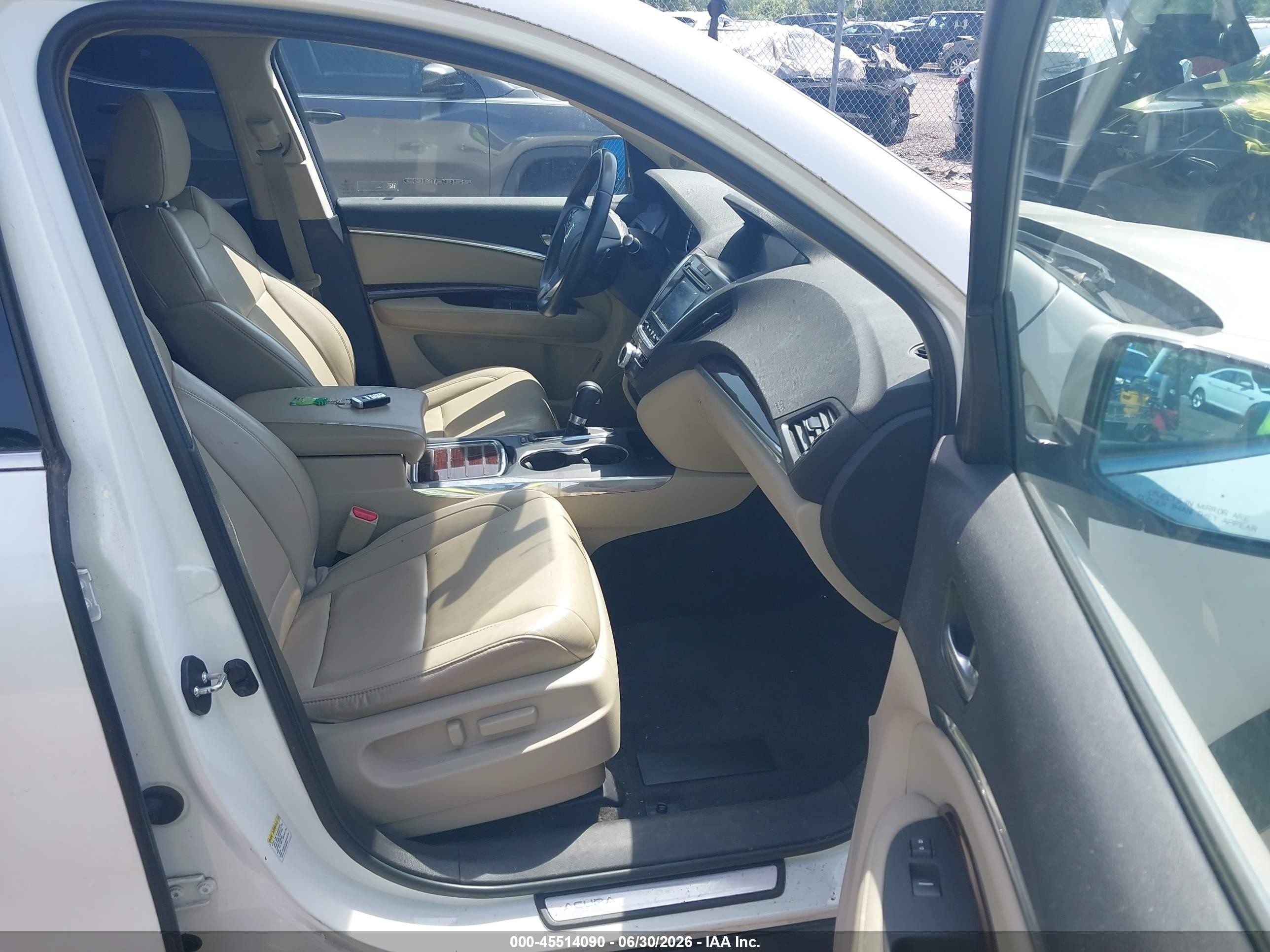 2015 Acura Mdx   White vin: 5FRYD4H26FB033016