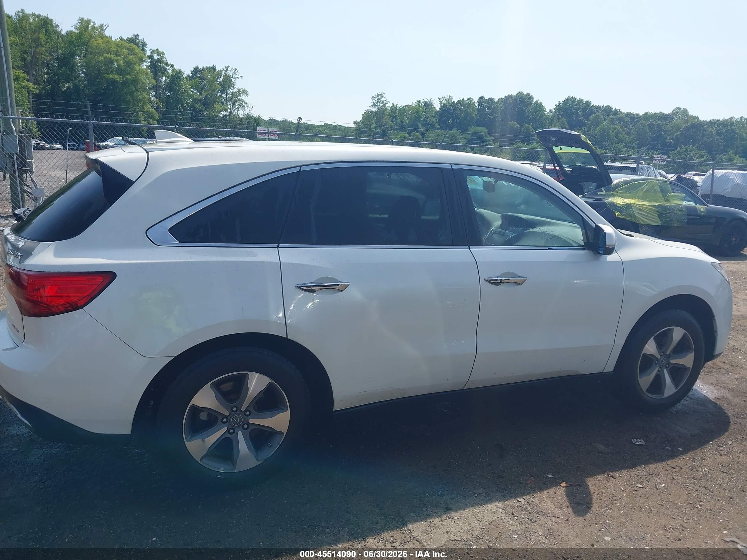 2015 Acura Mdx   White vin: 5FRYD4H26FB033016