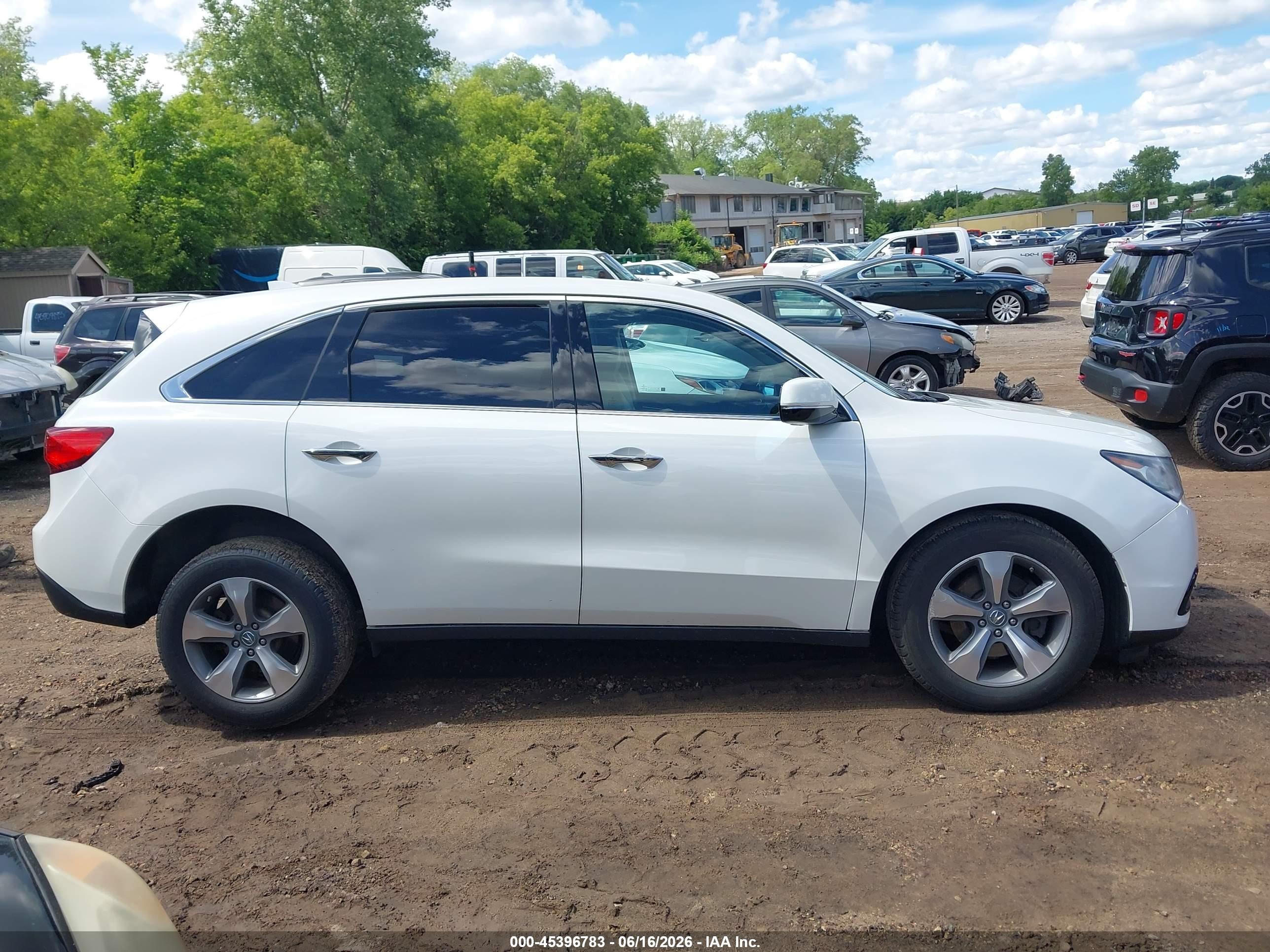 2014 Acura Mdx   White vin: 5FRYD4H27EB010486