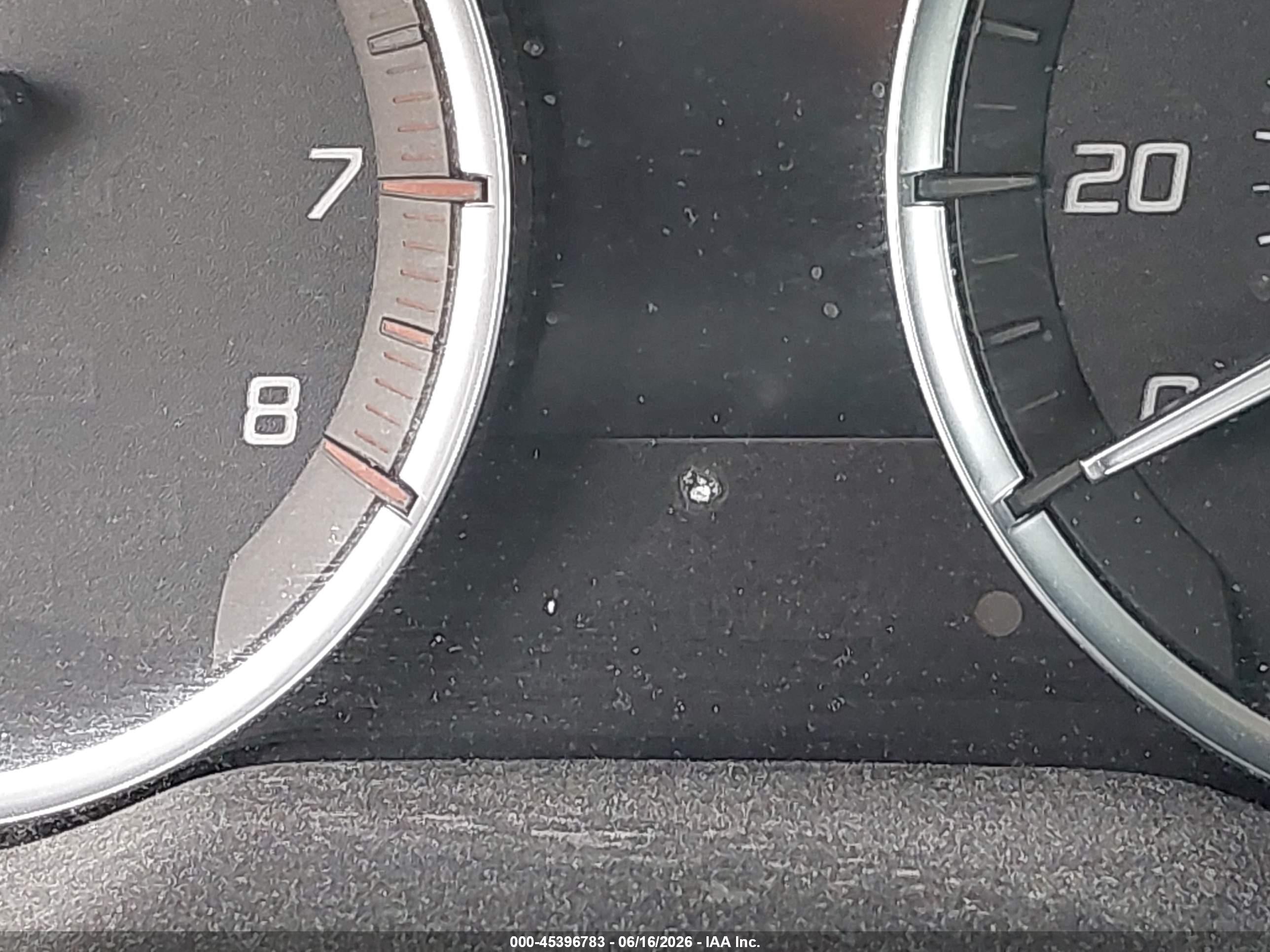 2014 Acura Mdx   White vin: 5FRYD4H27EB010486