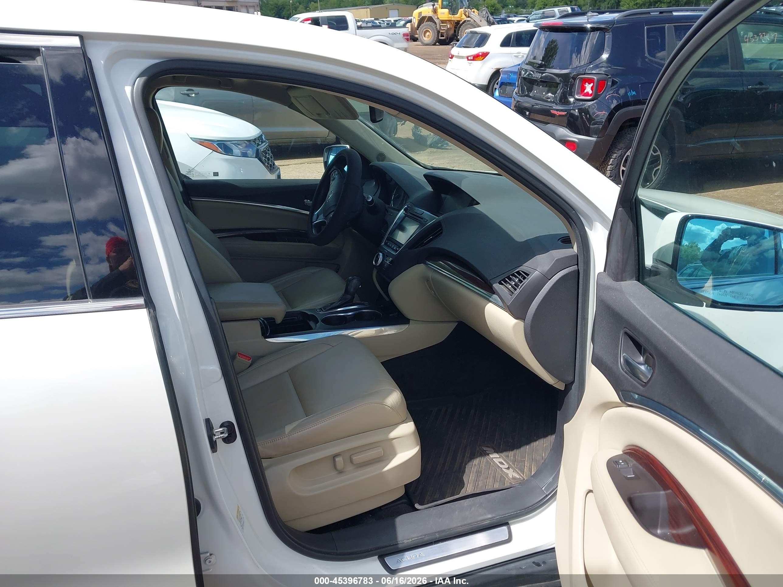 2014 Acura Mdx   White vin: 5FRYD4H27EB010486