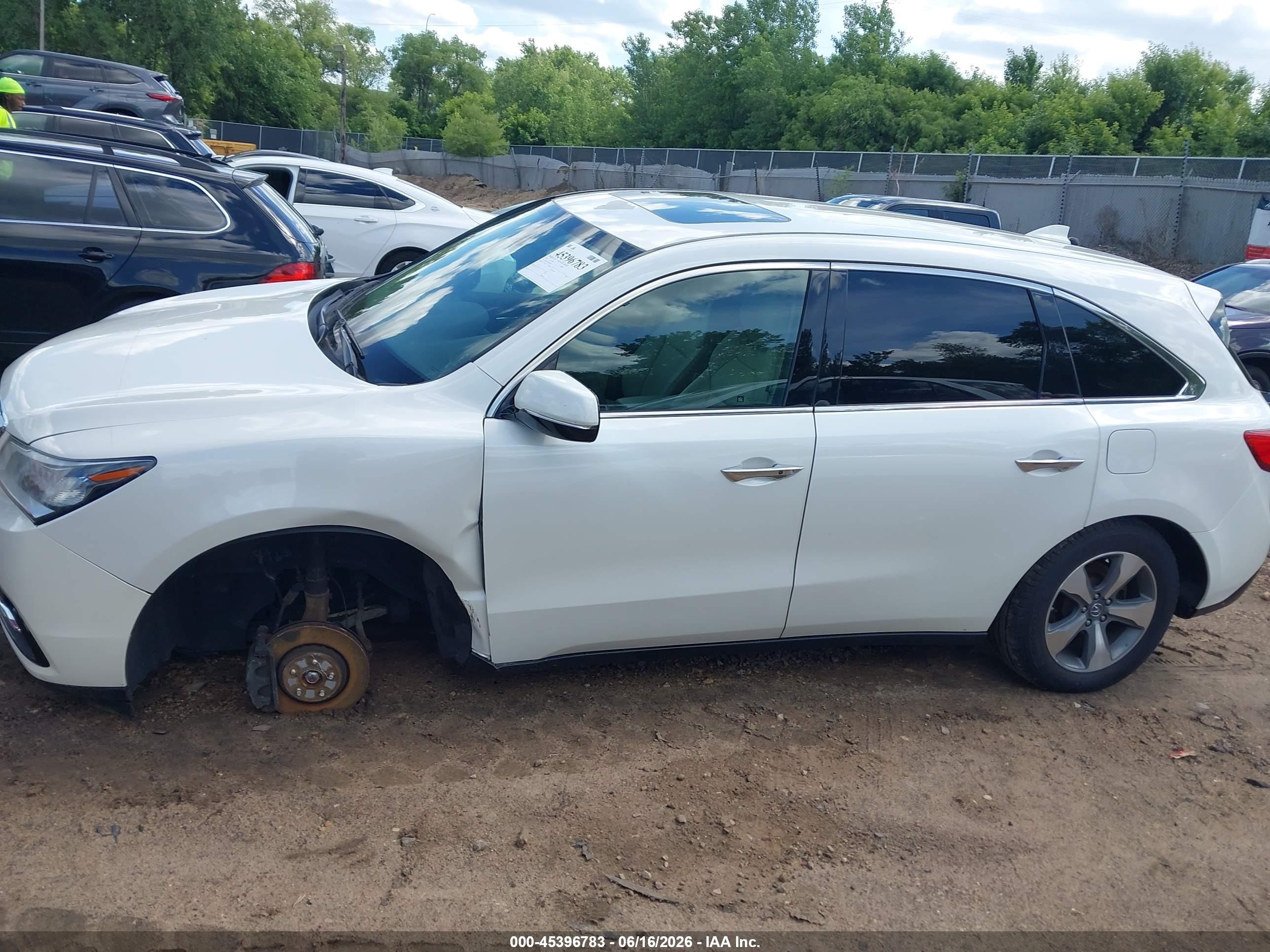 2014 Acura Mdx   White vin: 5FRYD4H27EB010486
