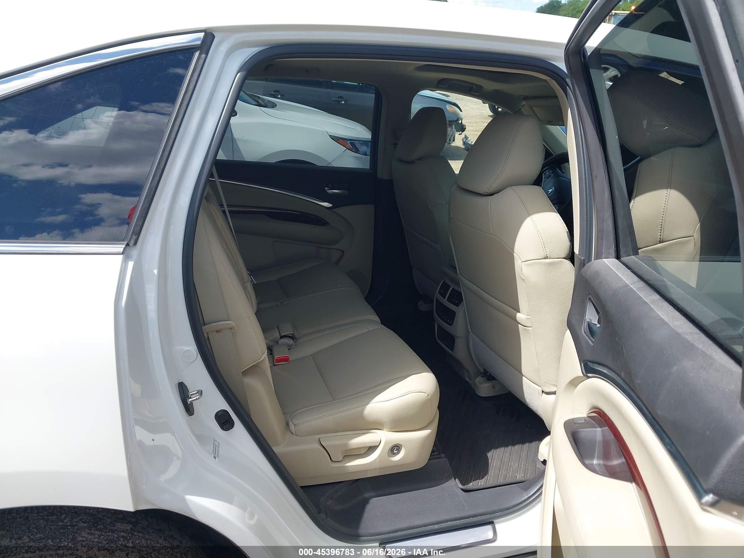 2014 Acura Mdx   White vin: 5FRYD4H27EB010486