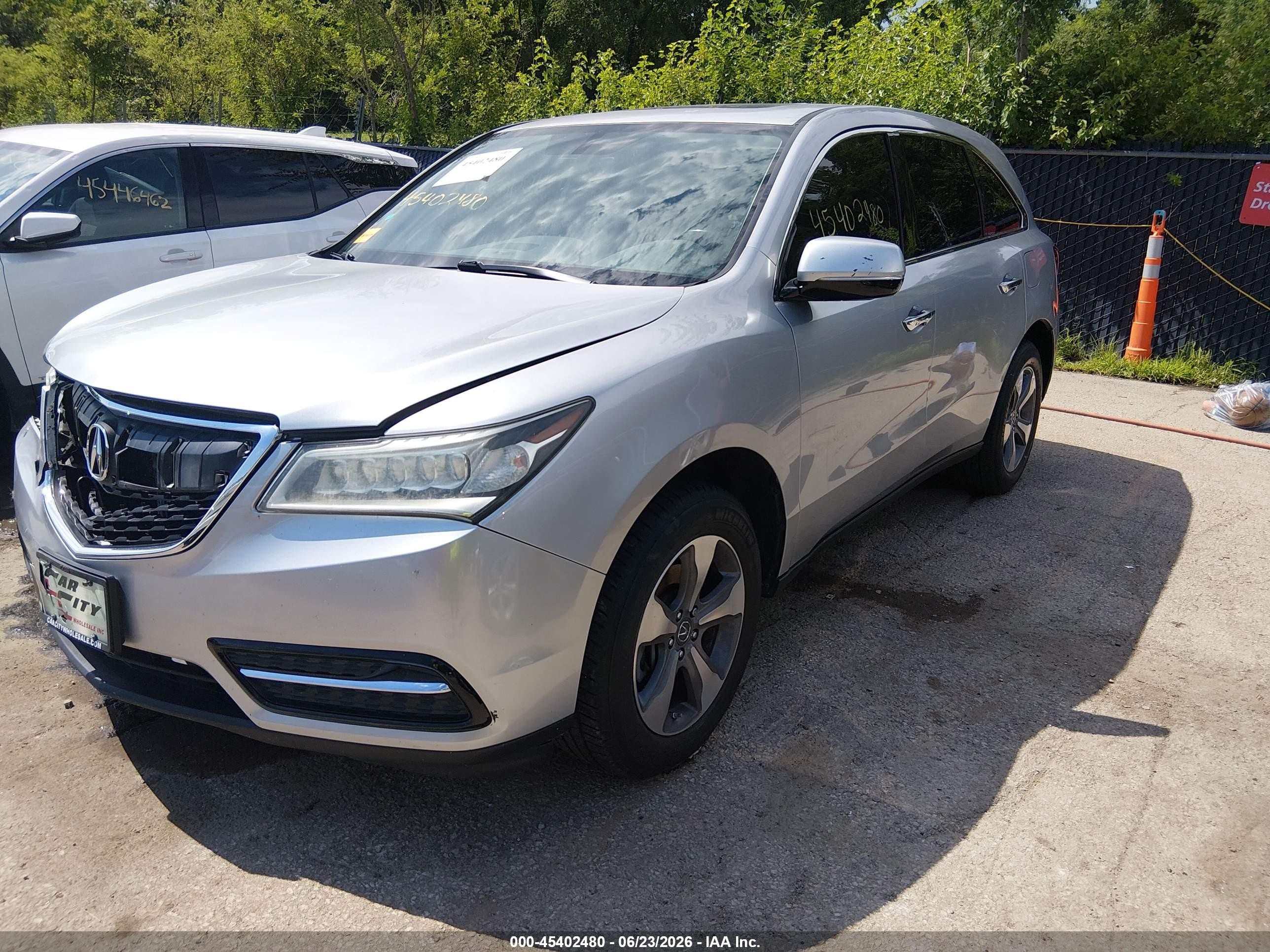 2014 Acura Mdx Silver vin: 5FRYD4H27EB031211