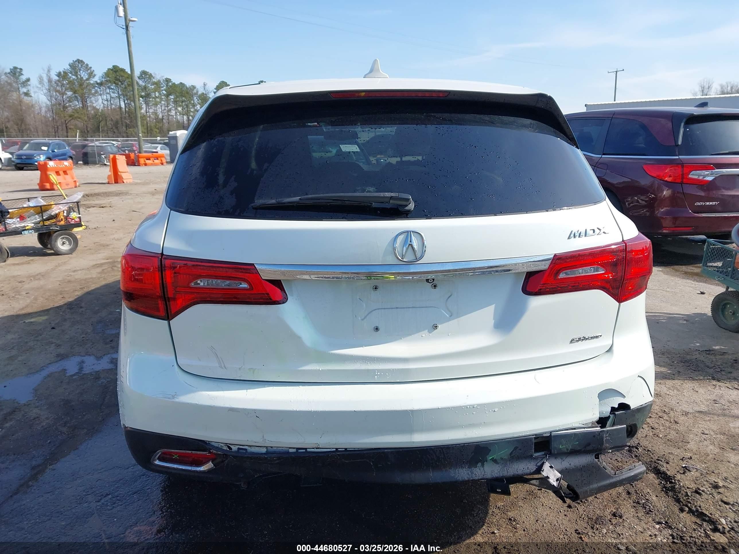 2015 Acura Mdx   White vin: 5FRYD4H28FB011356