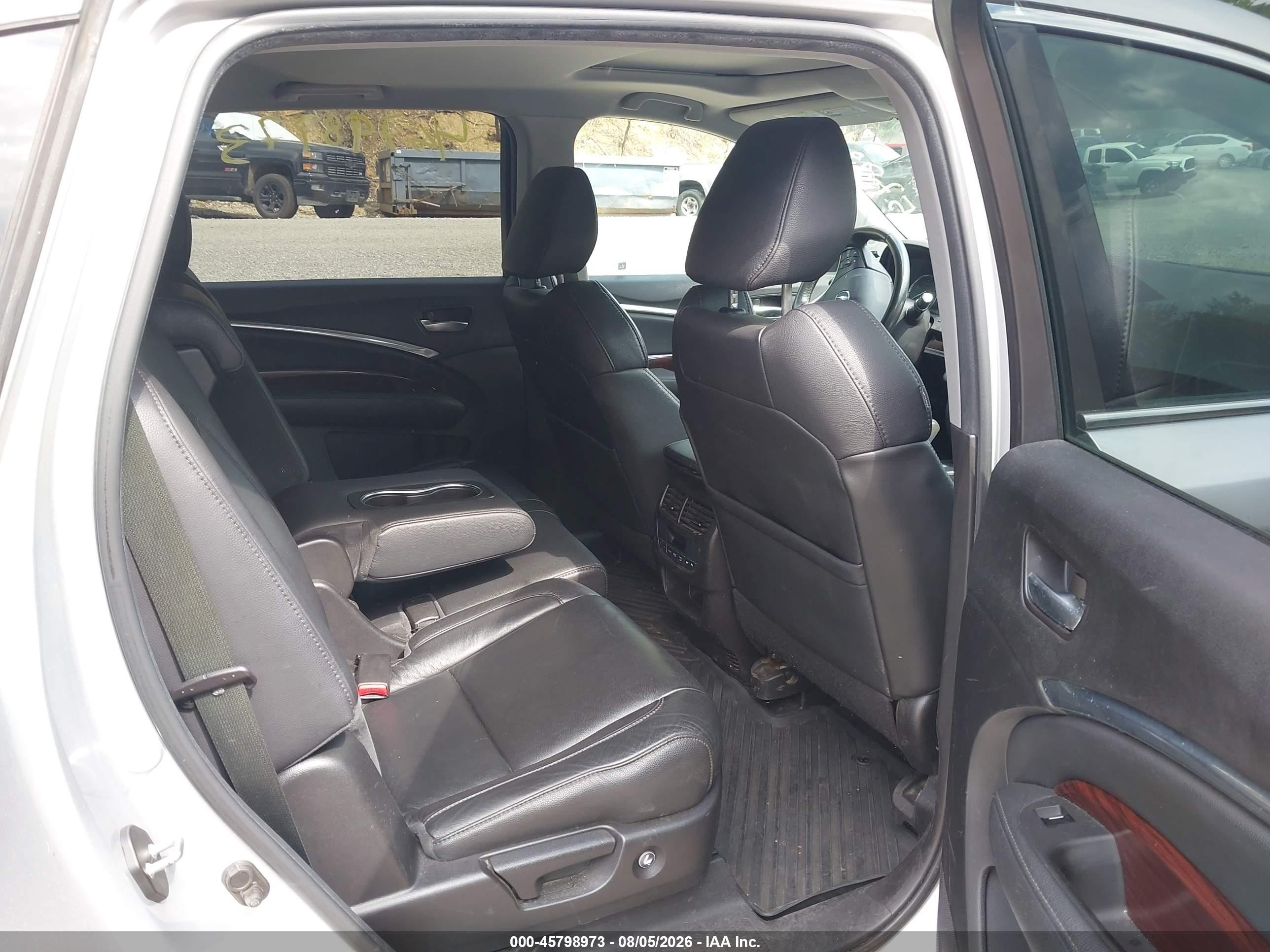 2014 Acura Mdx   Серебряный vin: 5FRYD4H29EB037818