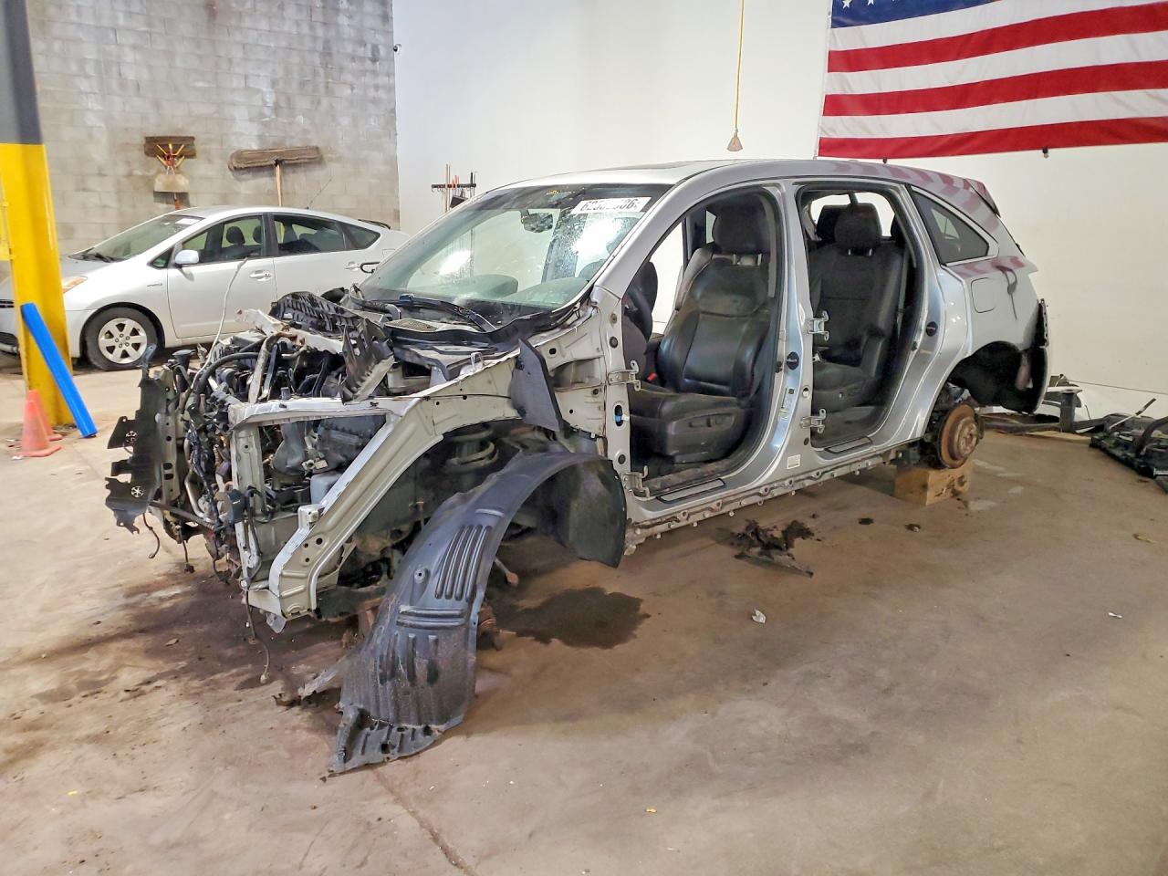 2014 Acura Mdx Technology Gray vin: 5FRYD4H42EB011398