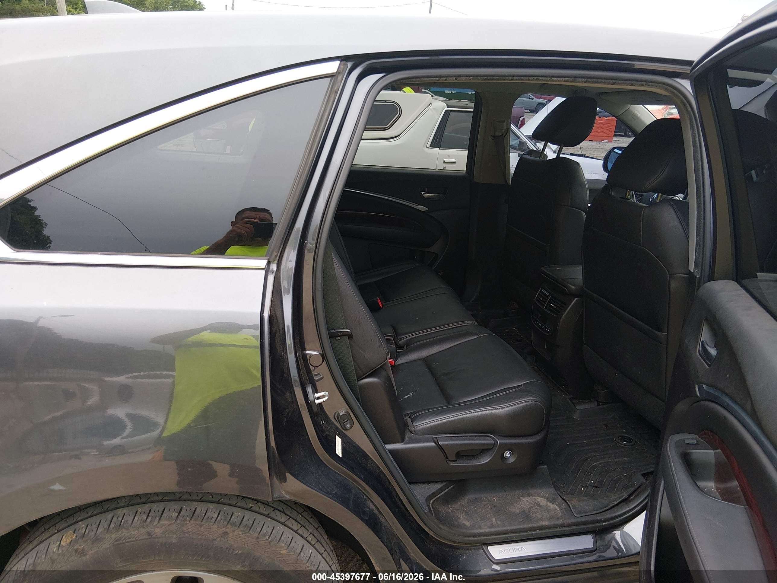 2014 Acura Mdx Technology Package Gray vin: 5FRYD4H43EB006775