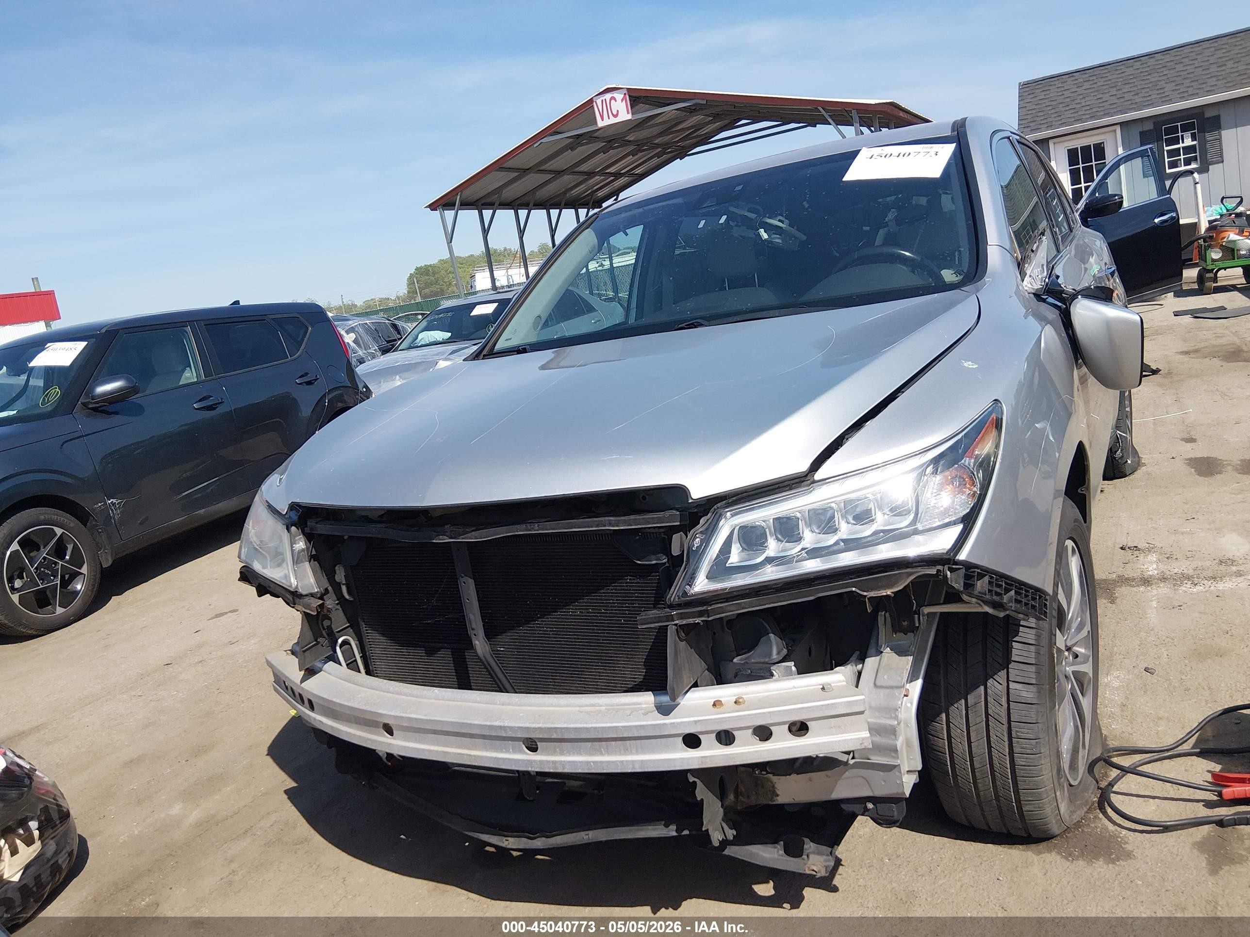 2014 Acura Mdx Technology Package Silver vin: 5FRYD4H43EB013936